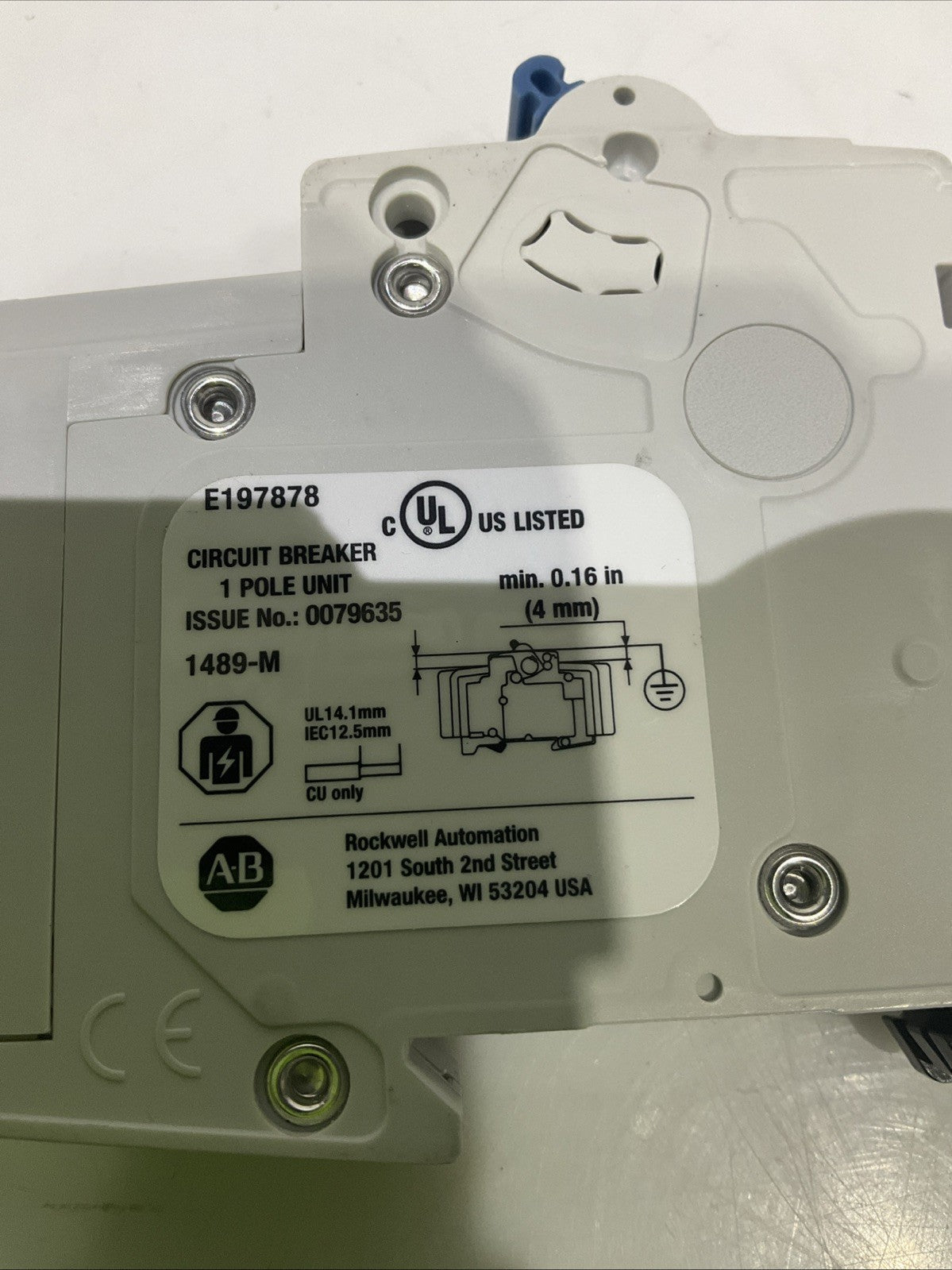 A-B  ALLEN BRADLEY   1489-M1C020   2AMP 1POLE  MINIATURE  CIRCUIT BREAKER  H5P