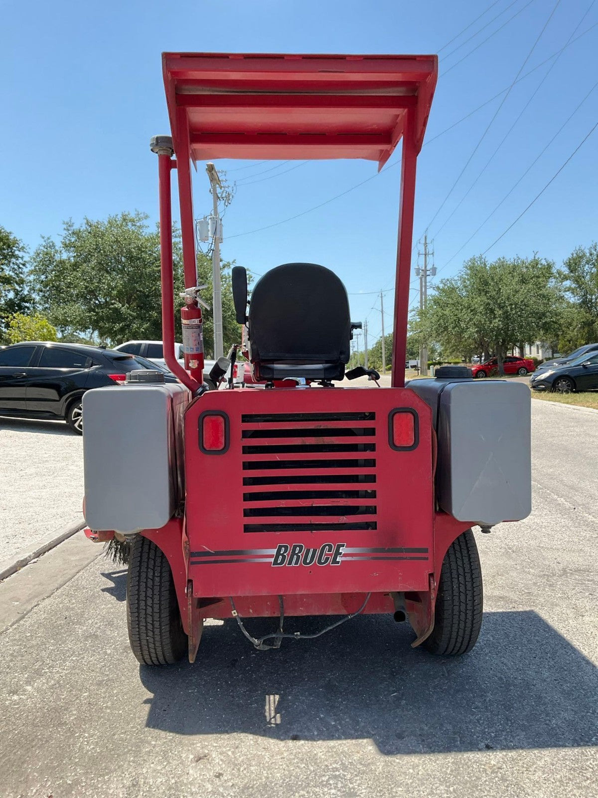 2019 BROCE RIDE ON SWEEPER MODEL BW-260, KUBOTA DIESEL
