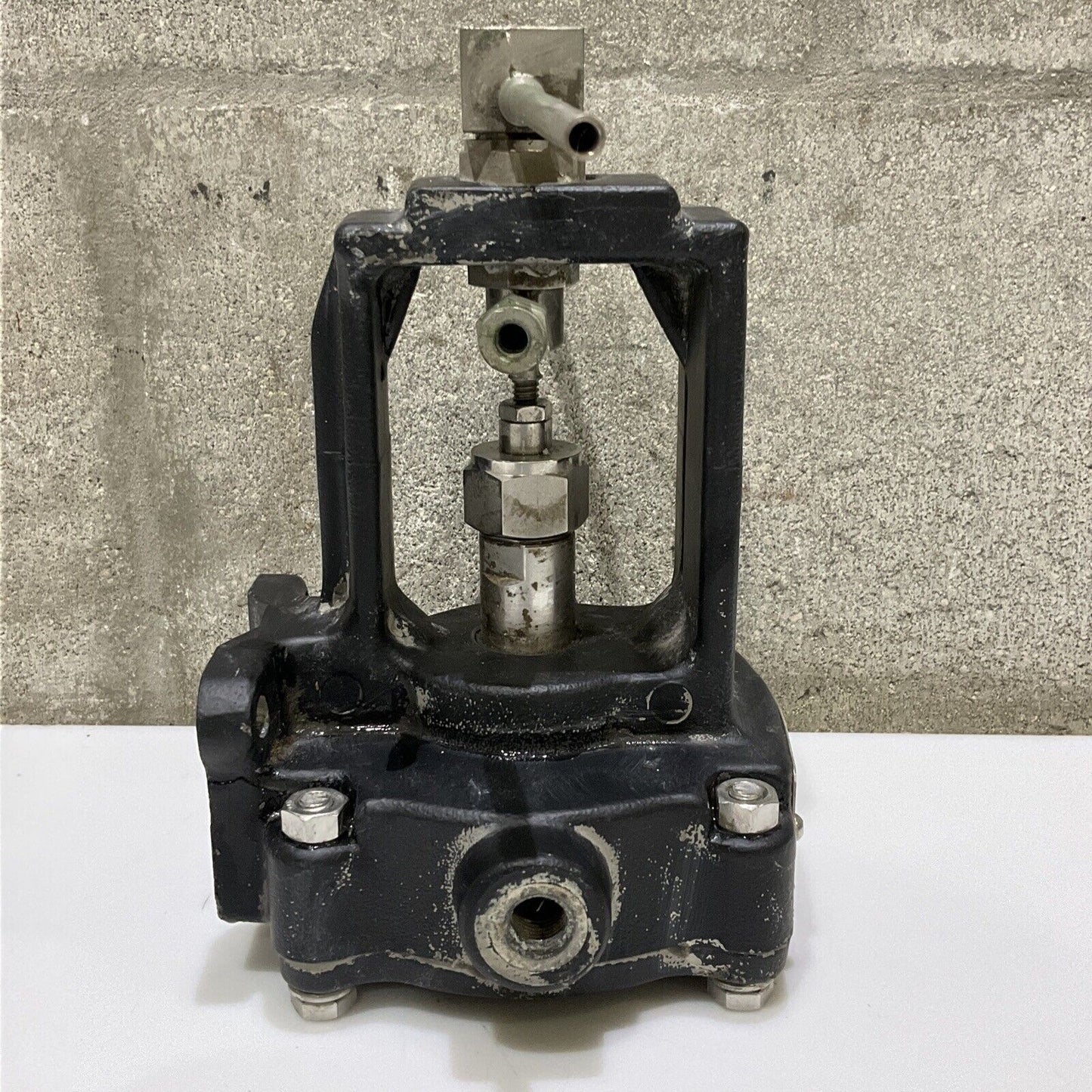 SWAGELOK MS-4B-50 NORMALLY OPEN ACTUATOR VALVE 678