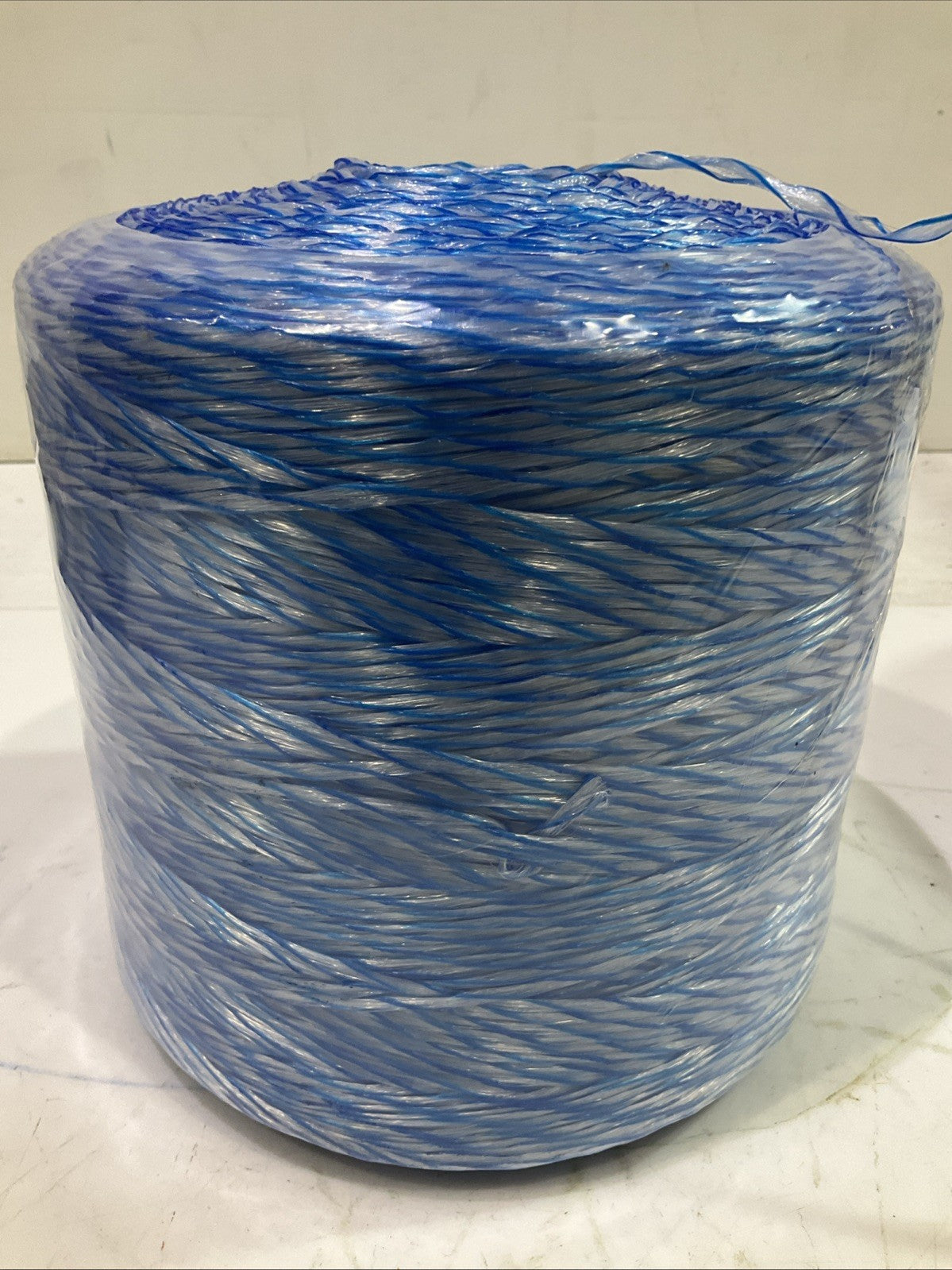 IDEAL   #31-340  POWR-FISH  PULL-LINE  6,500FT  LONG  A9T
