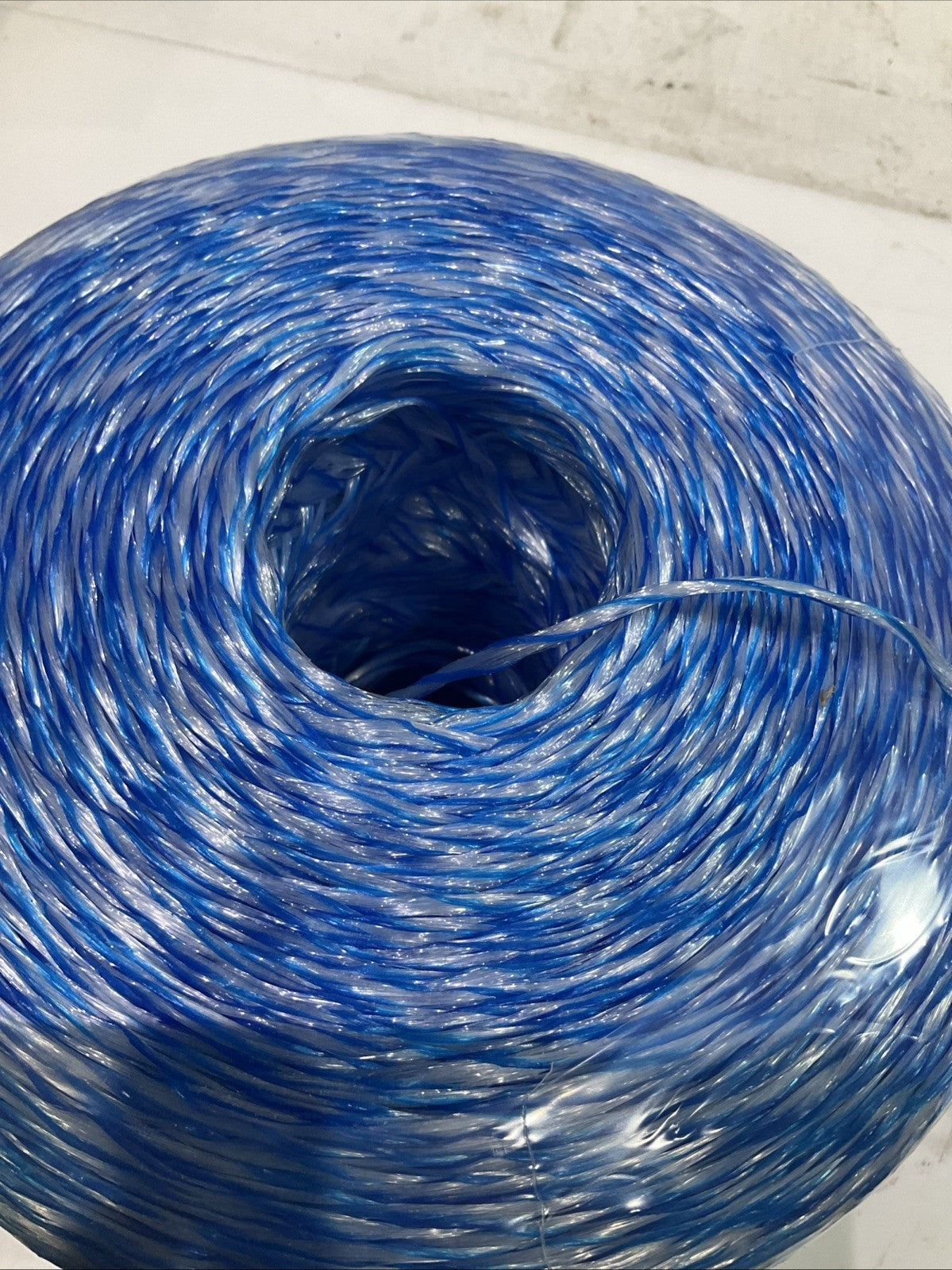 IDEAL   #31-340  POWR-FISH  PULL-LINE  6,500FT  LONG  A9T