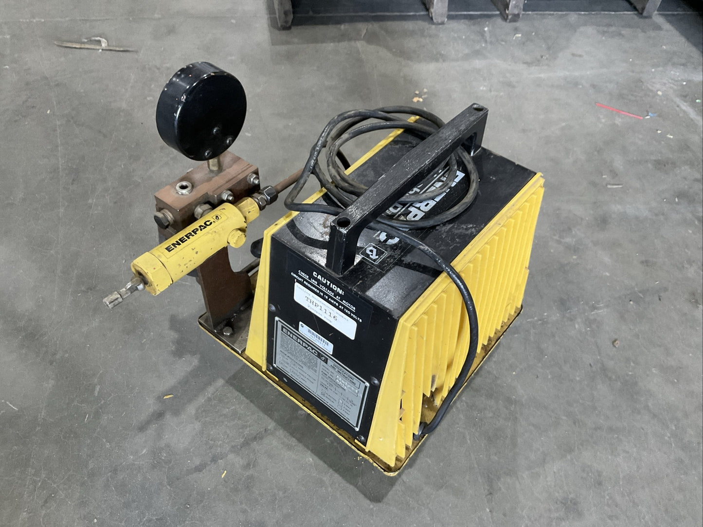 ENERPAC PEM1321 MANUAL HYDRAULIC PUMP 2-WAY 10000PSI 1PH 1/3HP 115/230V 60HZ