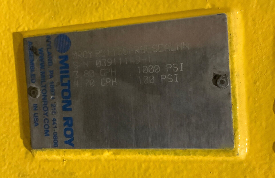 MILTON ROY RS1138FRSESEALNN CHEMICAL INJECTION PUMP 100/1000PSI 4.70/3.80GPH 373