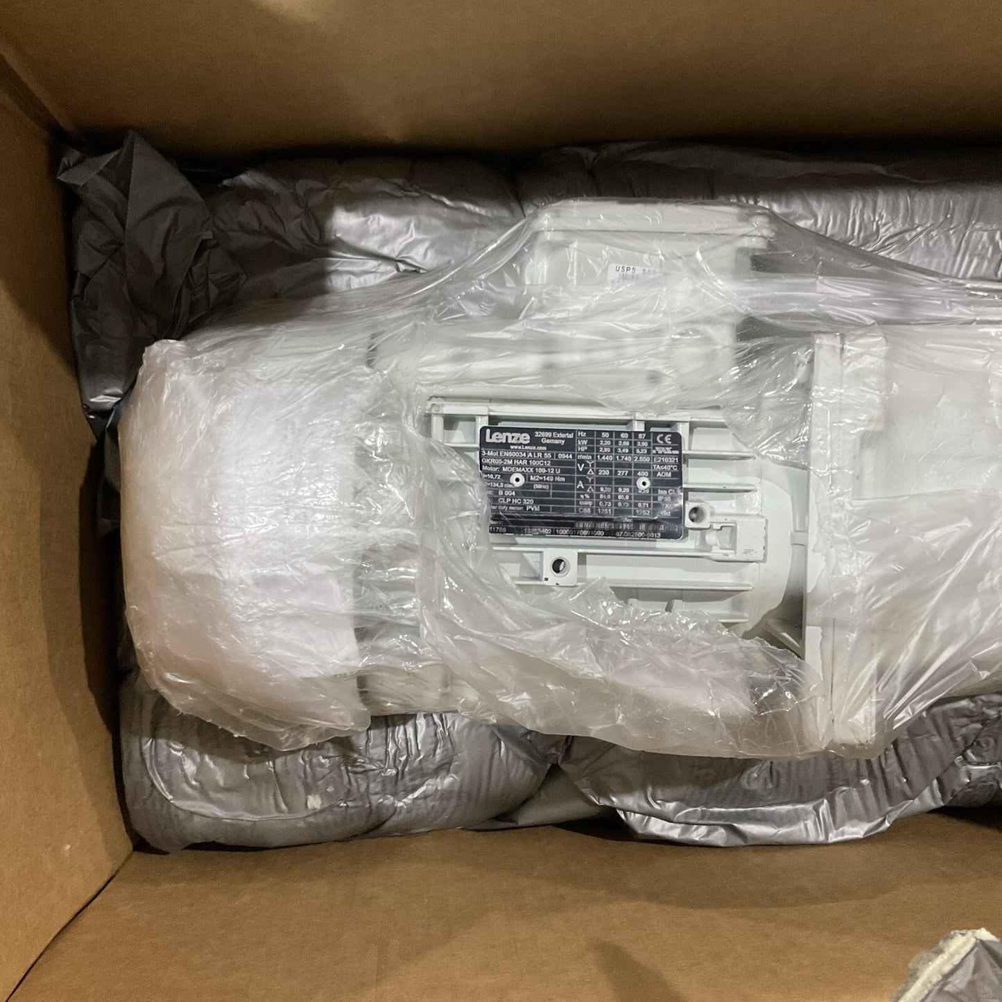 LENZE  GKR05-2M HART  100C12- MDEMAXX 100-12U  GEARMOTOR U3S