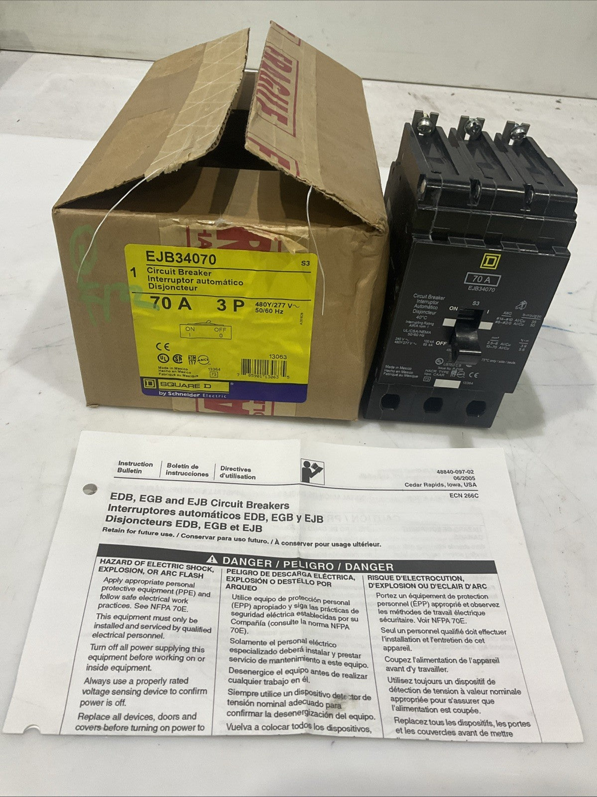 SQUARED-D  EJB34070   70A 3POLE  CIRCUIT BREAKER   480Y/277V 50/60HZ   H5P