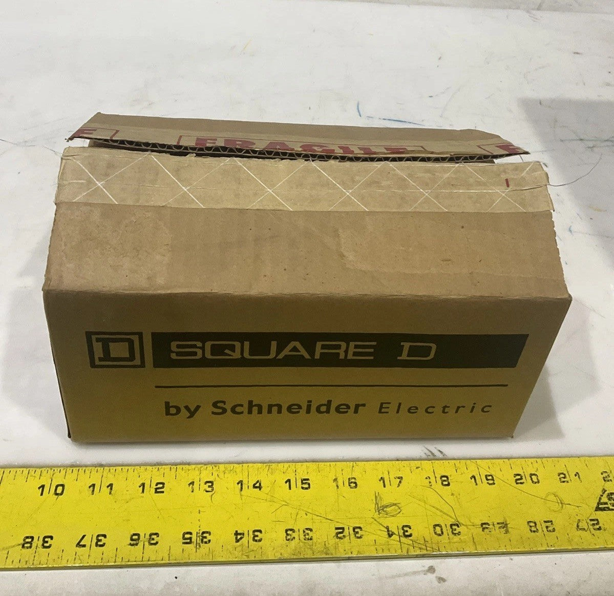 SQUARED-D  EJB34070   70A 3POLE  CIRCUIT BREAKER   480Y/277V 50/60HZ   H5P