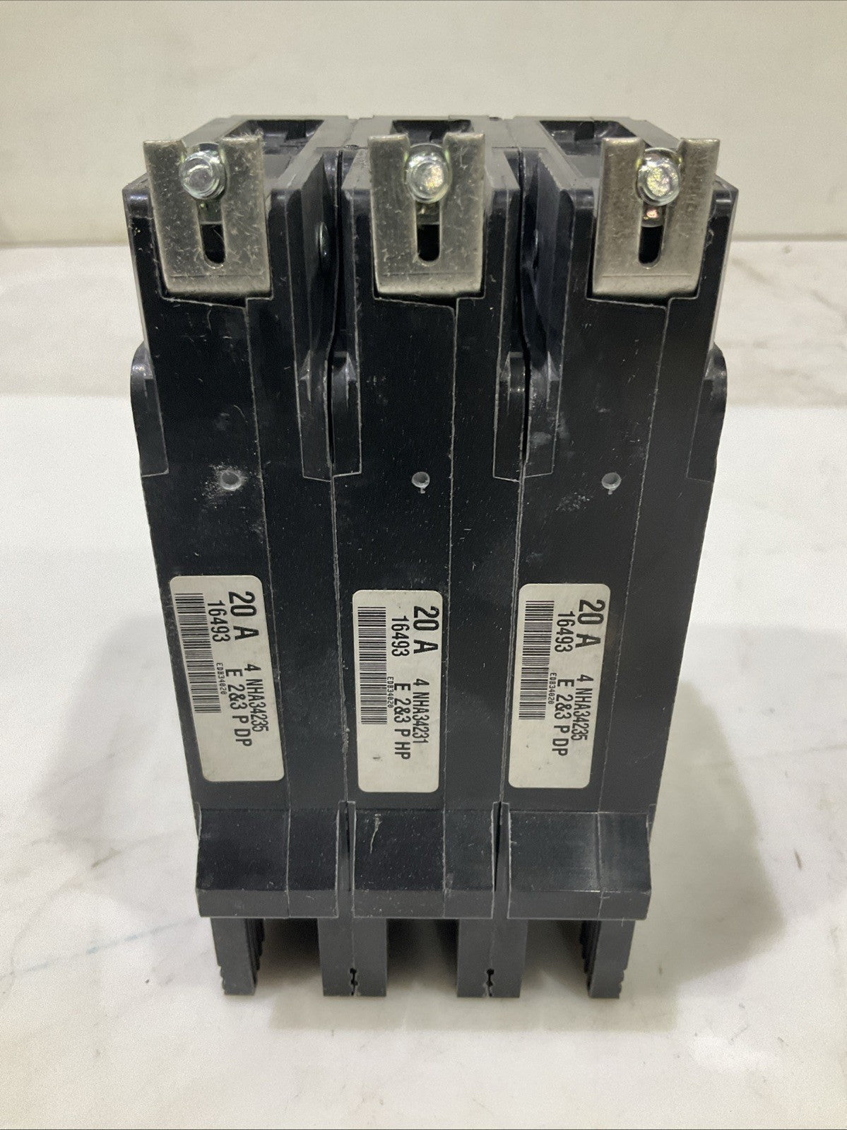 SQUARED D    EDB34020   20A  CIRCUIT BREAKER    480Y / 277V  50/60HZ   H5P