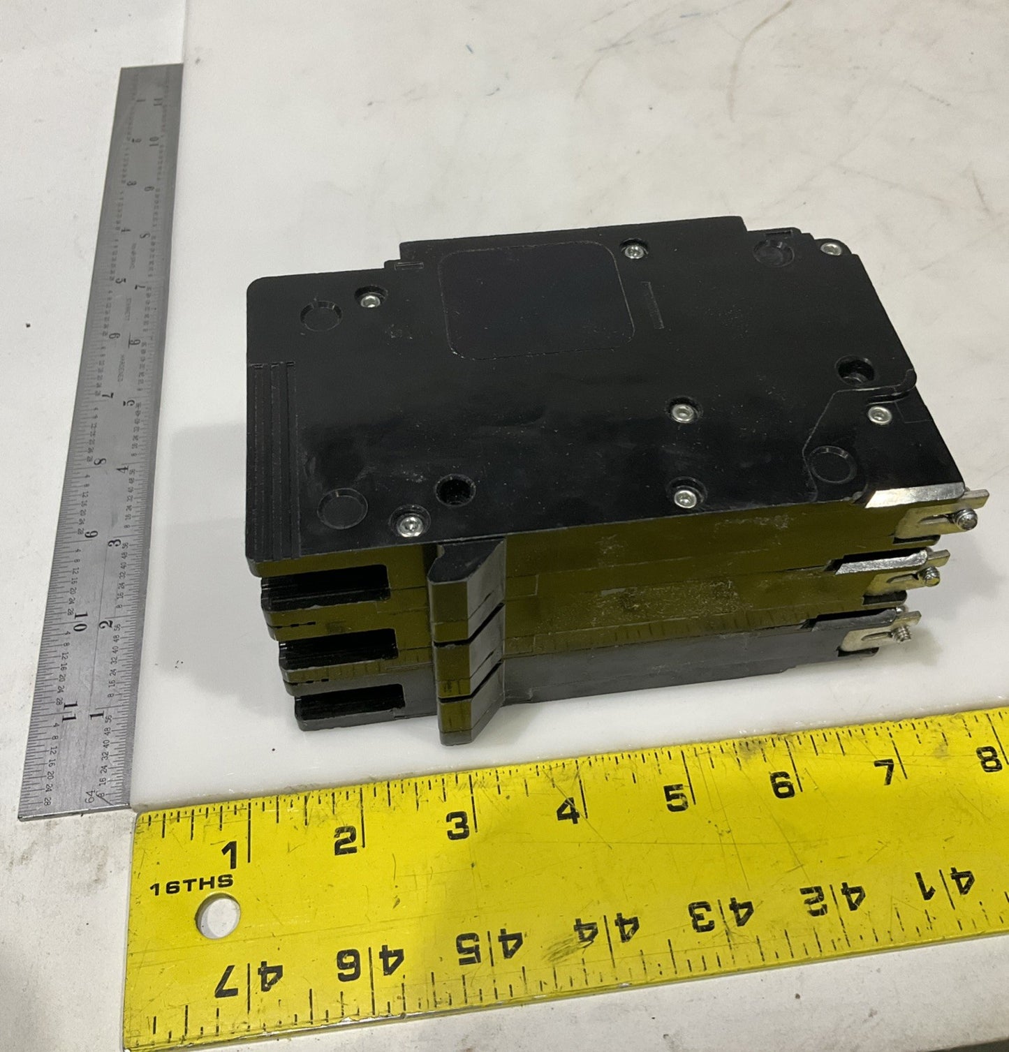 SQUARED-D   EJB34100  100A 3POLE  CIRCUIT BREAKER  480/ 277V  50/60HZ  H5P