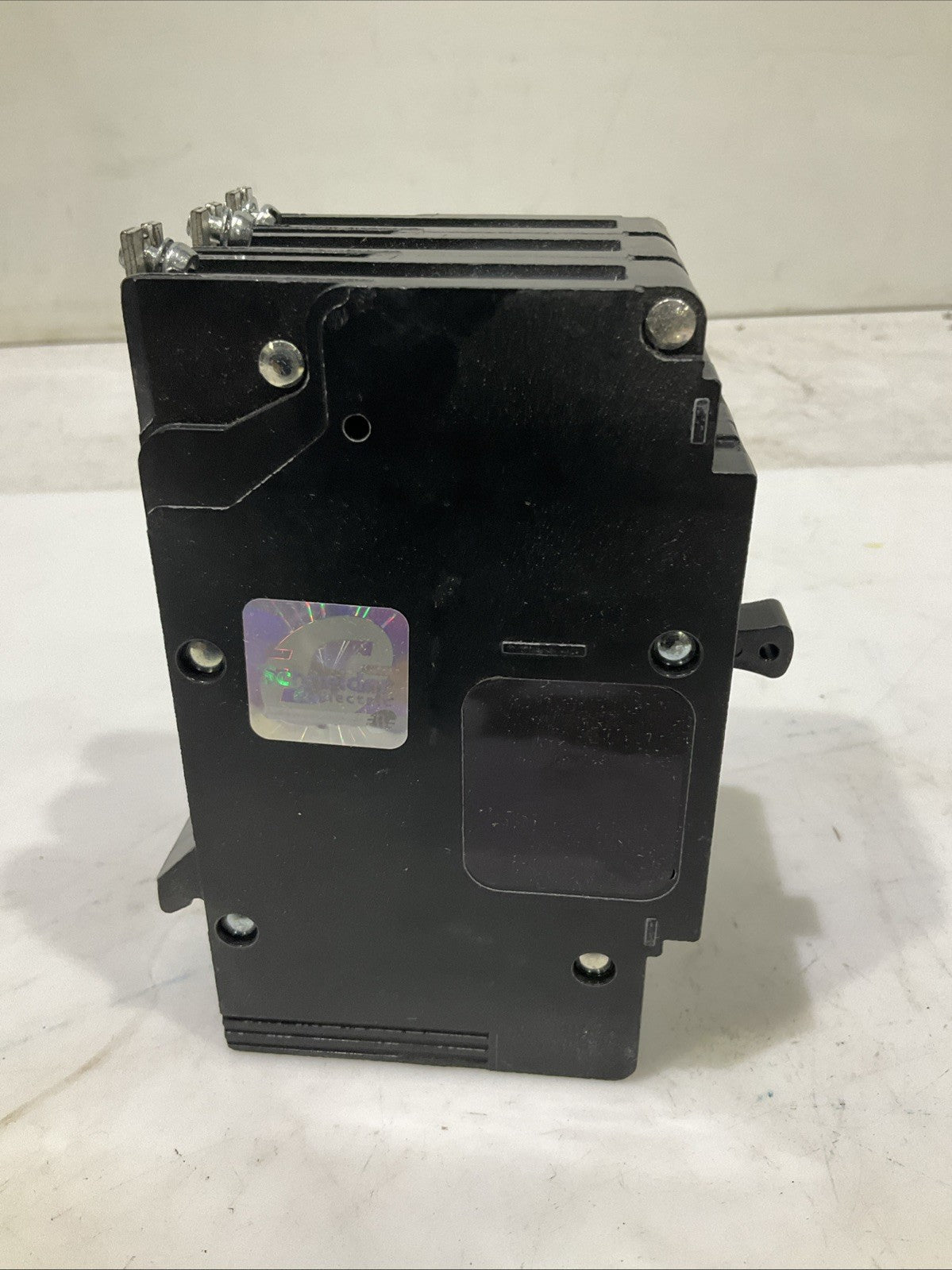 SQUARED D   EDB34020  20A  3POLE  CIRCUIT BREAKER  480Y/ 277V 50/60HZ   H5P