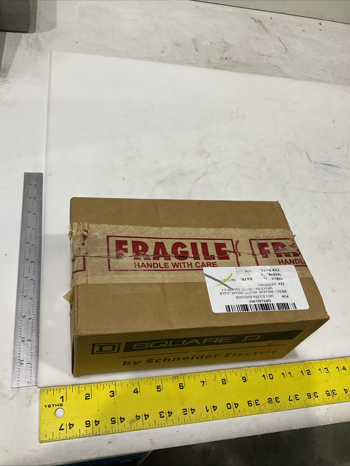 SQUARED D   EDB34020  20A  3POLE  CIRCUIT BREAKER  480Y/ 277V 50/60HZ   H5P
