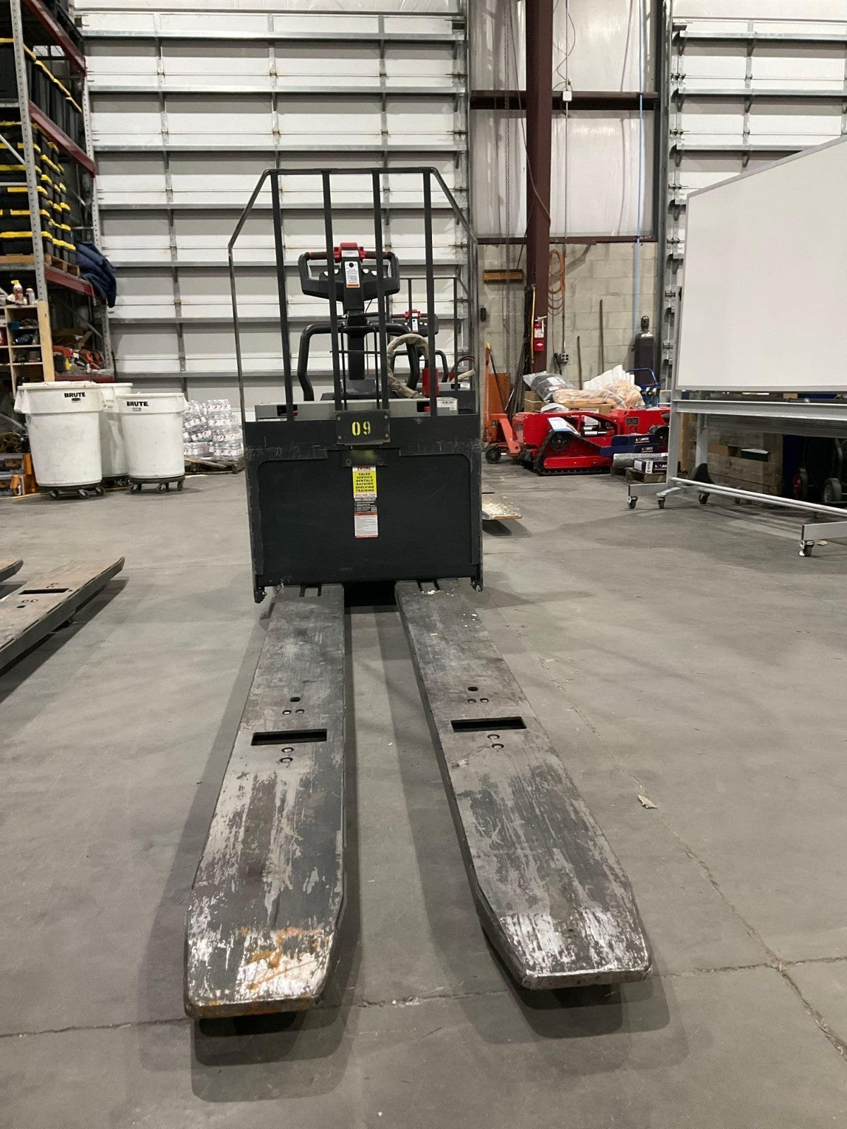 2024 Linde Electric Pallet Jack Model EWR40, 8,000 lb Cap.