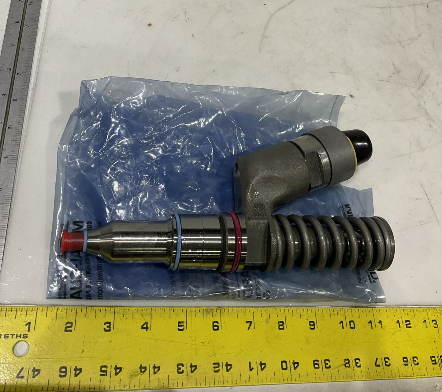 CAT - CATERPILLAR   10R-7230  REMAN  FUEL  INJECTOR   J5A7