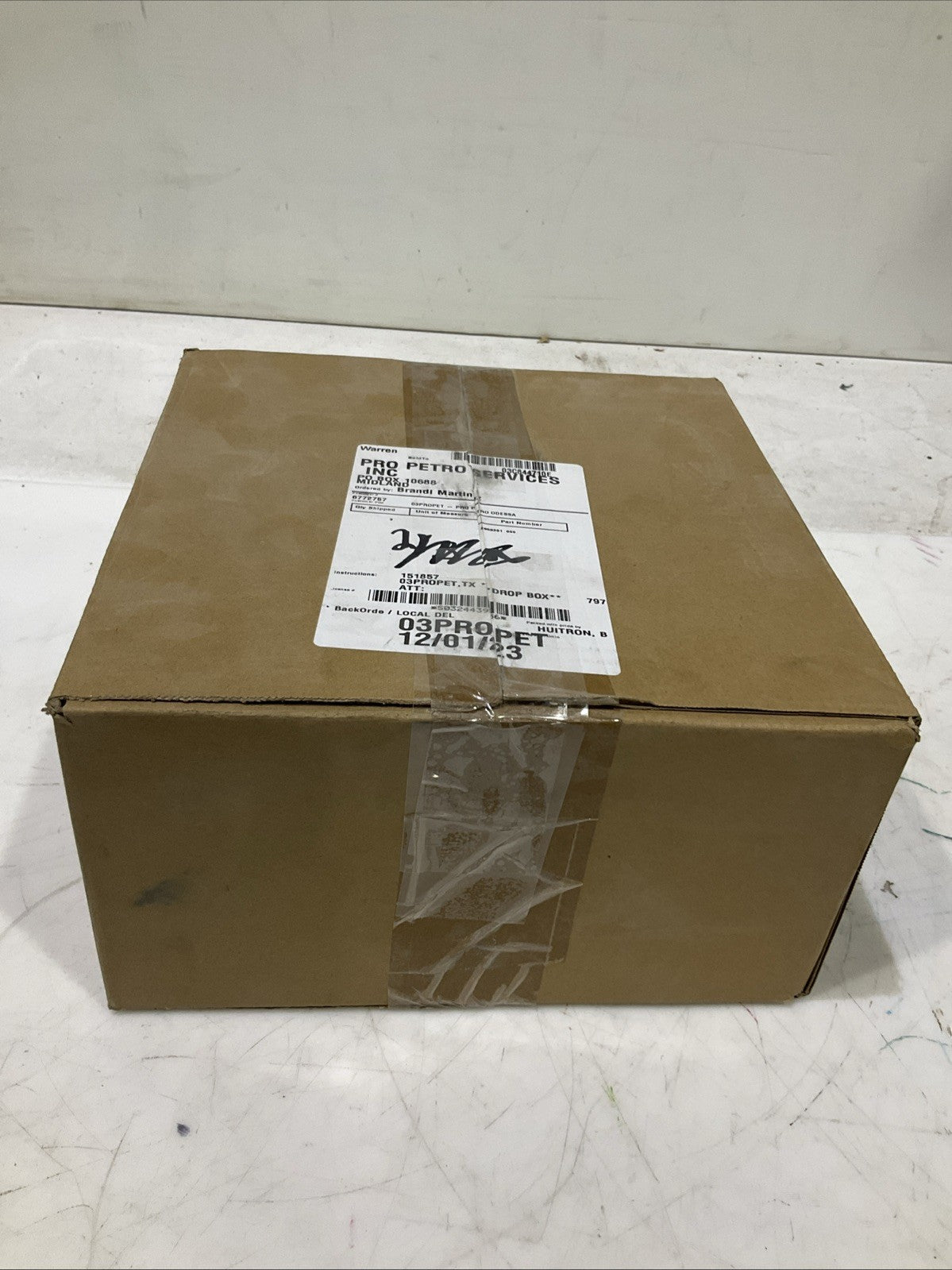 CAT  285-9361  ENGINE OIL COOLER  INLET BONNET  J5A7