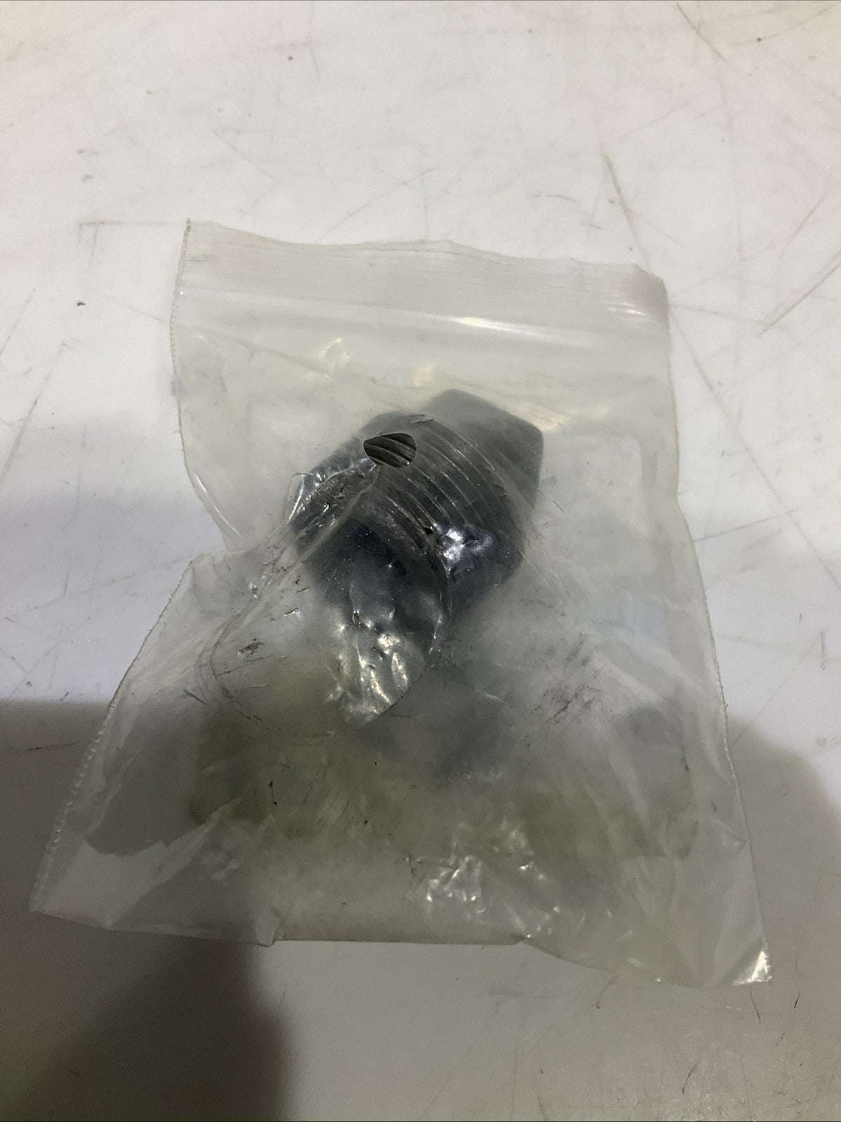 RB   0020119   3/4 IN / PULG  BLACK   IRON  MIP PLUG