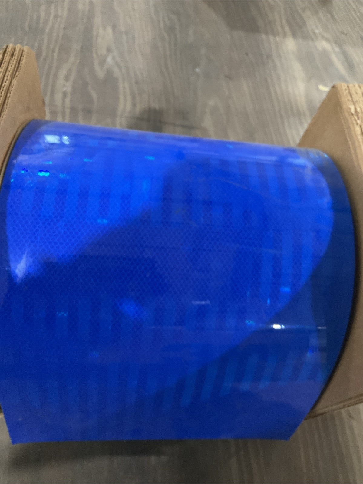 3M  3935 BLUE  FILM  REFLECTIVE TYPE  323.8MM X 137.1M  12.75IN X 130YD