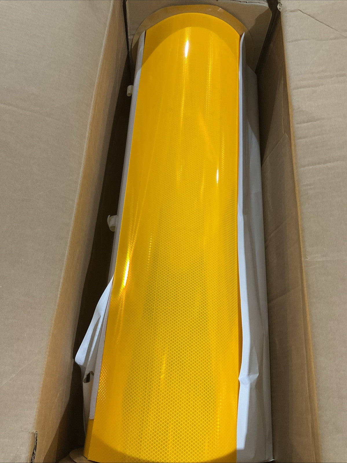 3M   3981   914.4MM X 91.4M  YELLOW FILM REFLECTIVE  TYPE  36IN  100YD