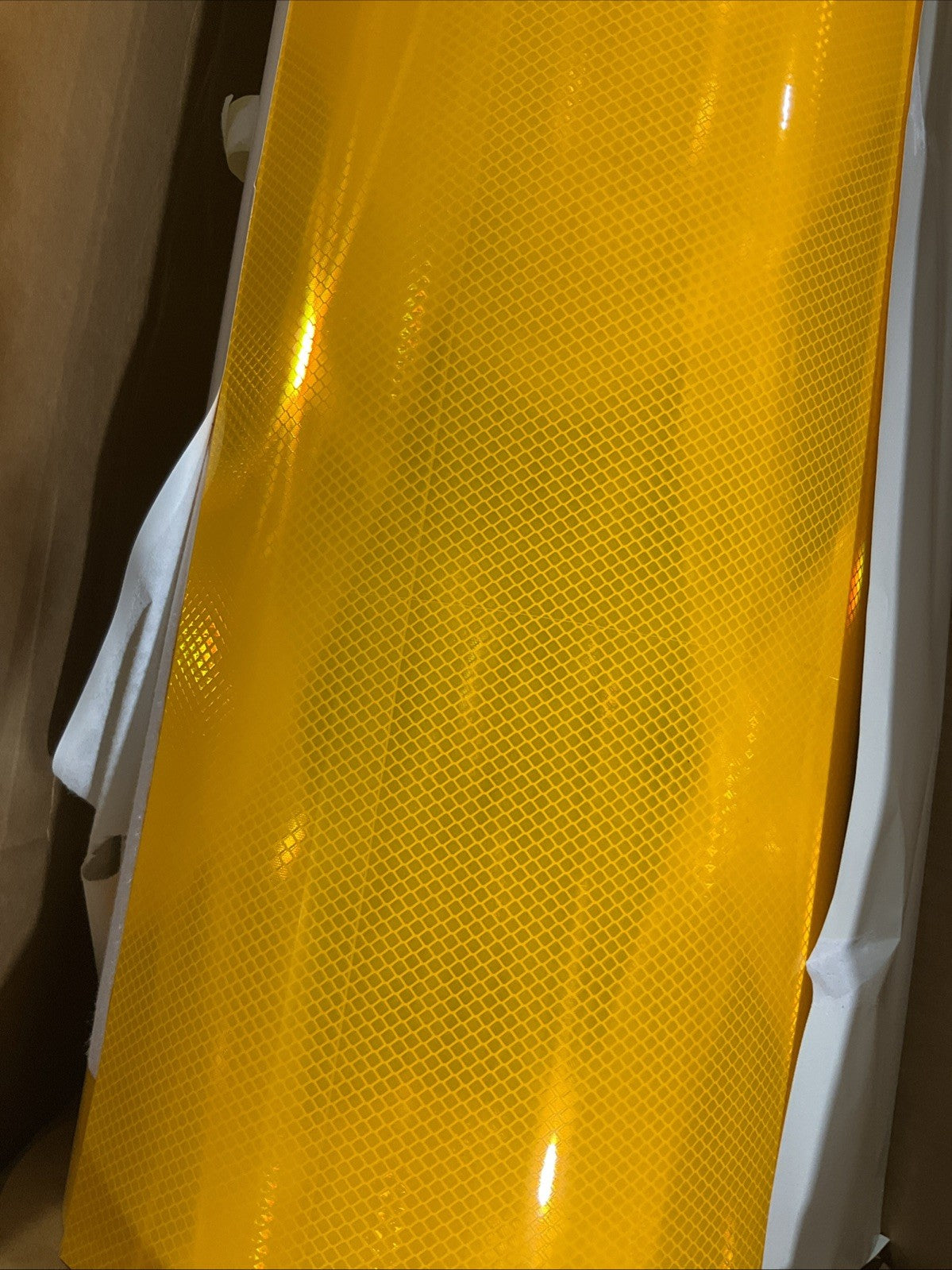 3M   3981   914.4MM X 91.4M  YELLOW FILM REFLECTIVE  TYPE  36IN  100YD