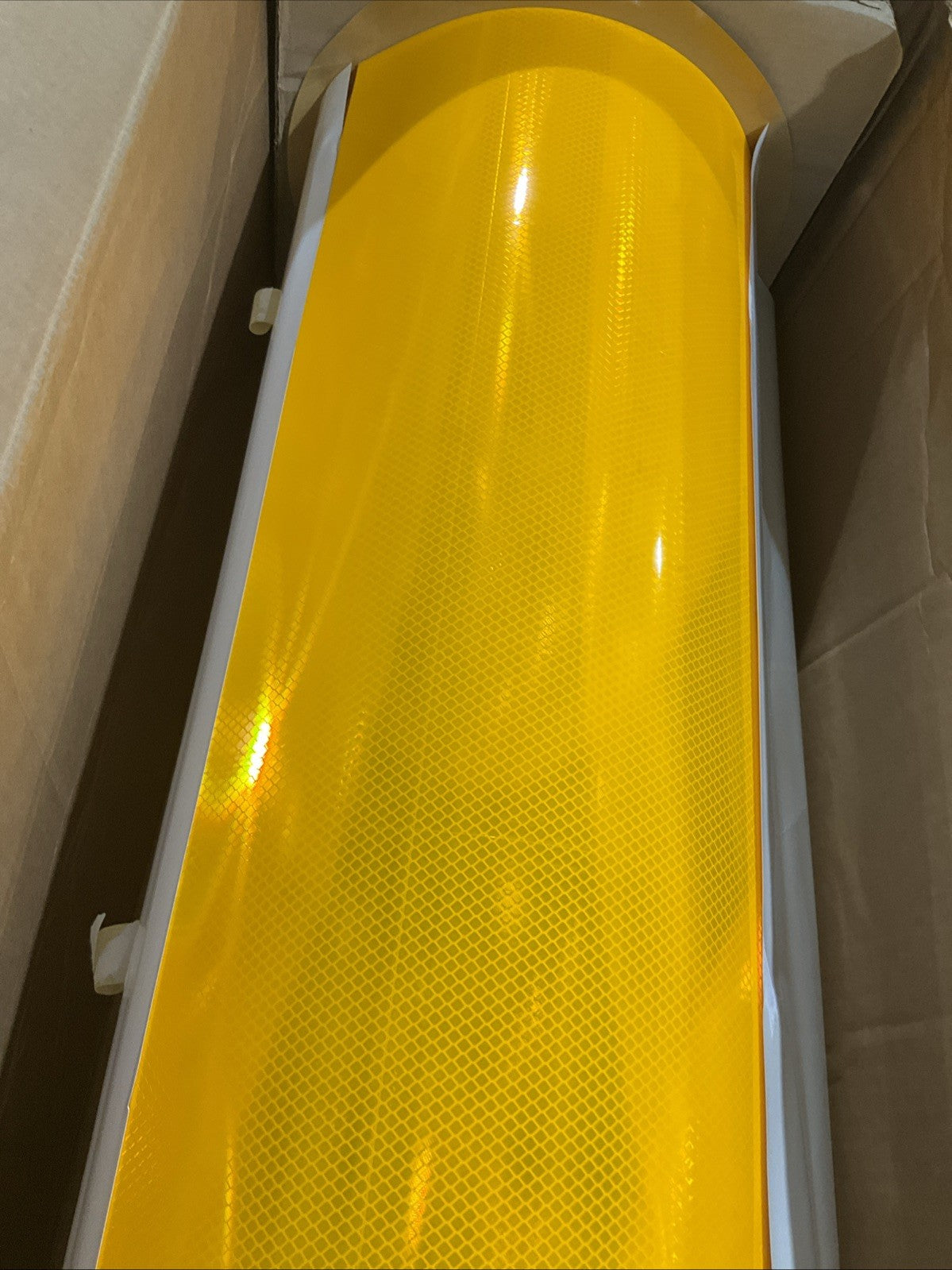 3M   3981   914.4MM X 91.4M  YELLOW FILM REFLECTIVE  TYPE  36IN  100YD