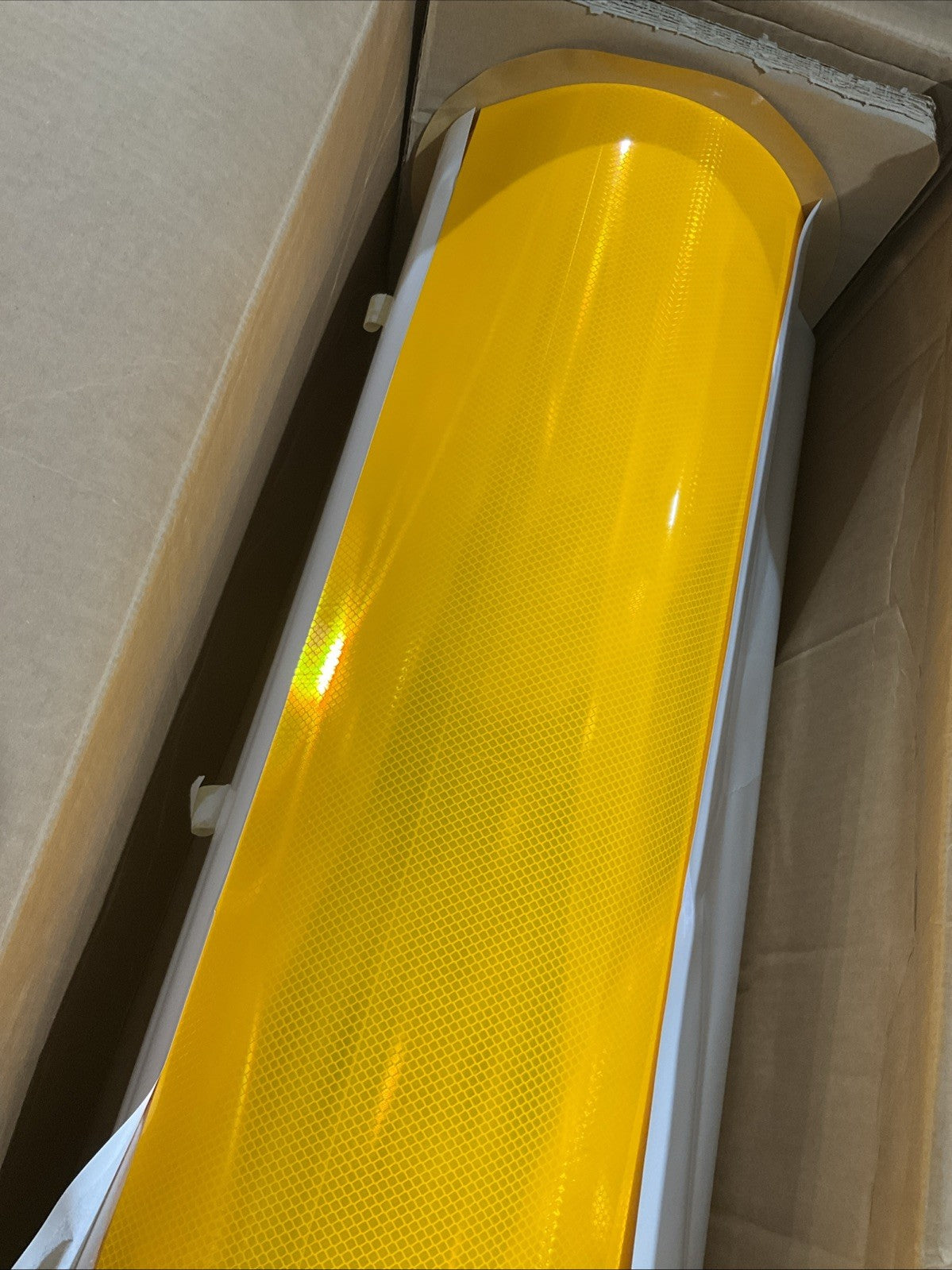 3M   3981   914.4MM X 91.4M  YELLOW FILM REFLECTIVE  TYPE  36IN  100YD
