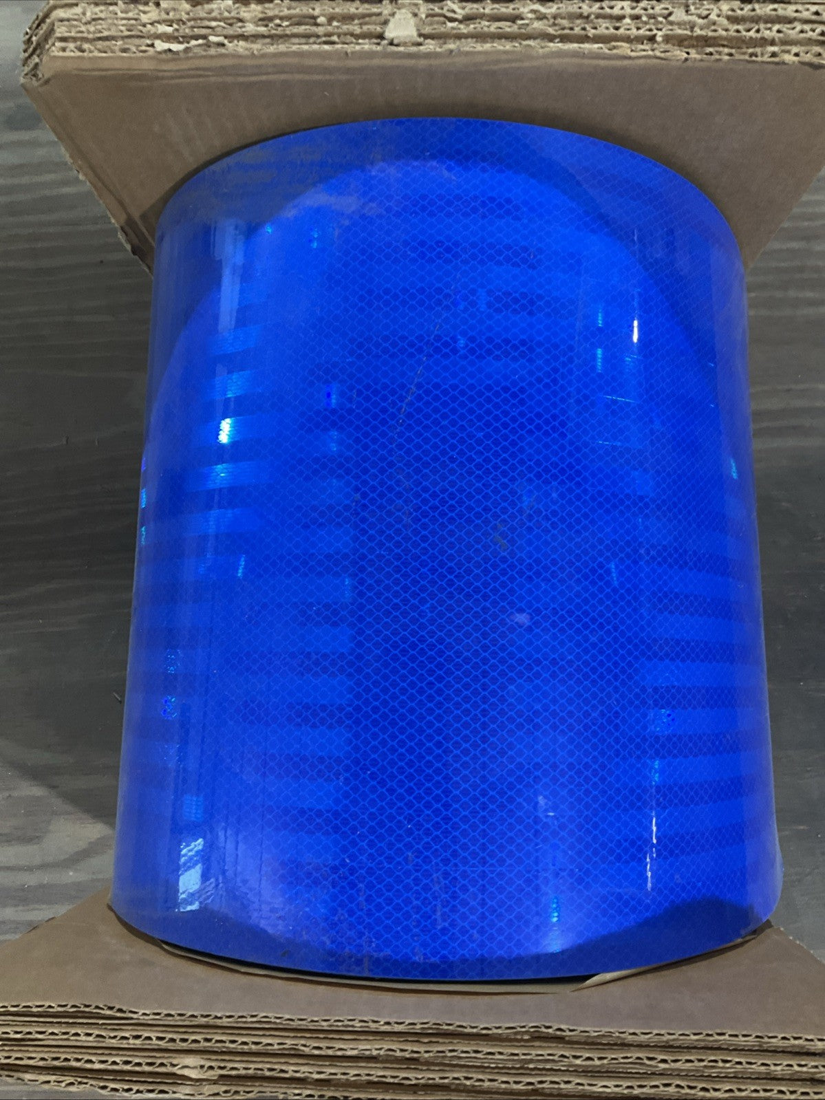 3M  3935 BLUE  FILM  REFLECTIVE TYPE  323.8MM X 137.1M  12.75IN X 130YD