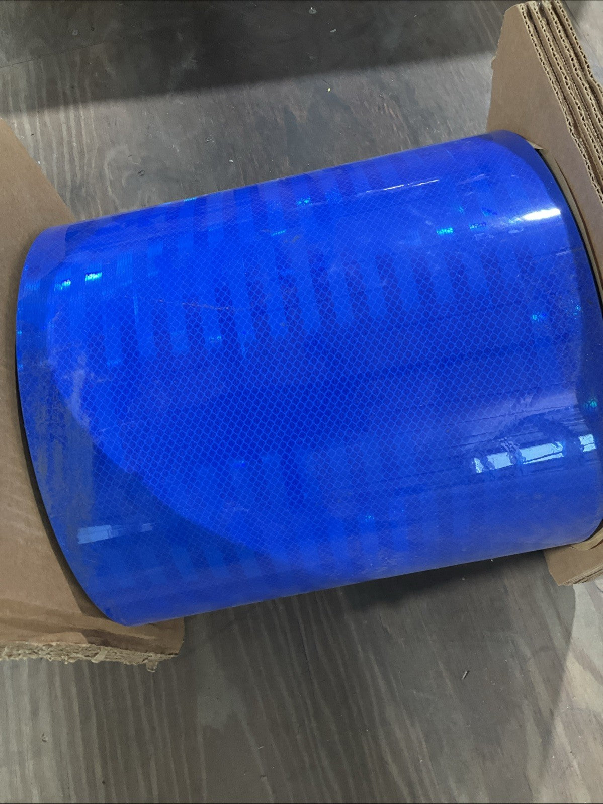 3M  3935 BLUE  FILM  REFLECTIVE TYPE  323.8MM X 137.1M  12.75IN X 130YD