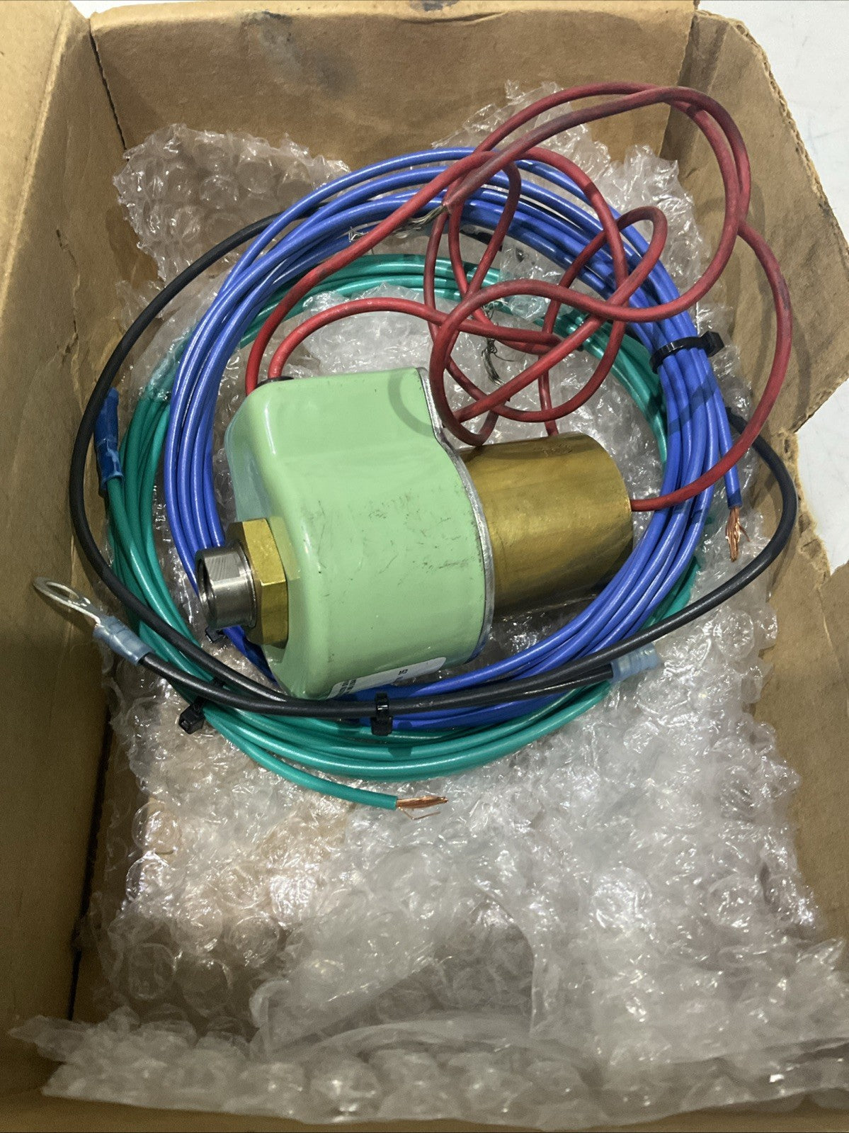 CHELSEA PARKER  328715X  SOLENOID  VALVE   VOLTS/HZ 12VDC  PSI300 WATTS 25  Y2M