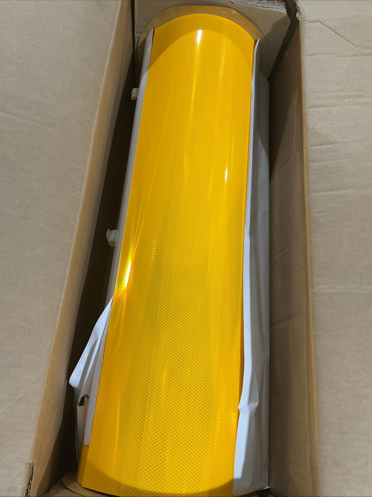3M   3981   914.4MM X 91.4M  YELLOW FILM REFLECTIVE  TYPE  36IN  100YD