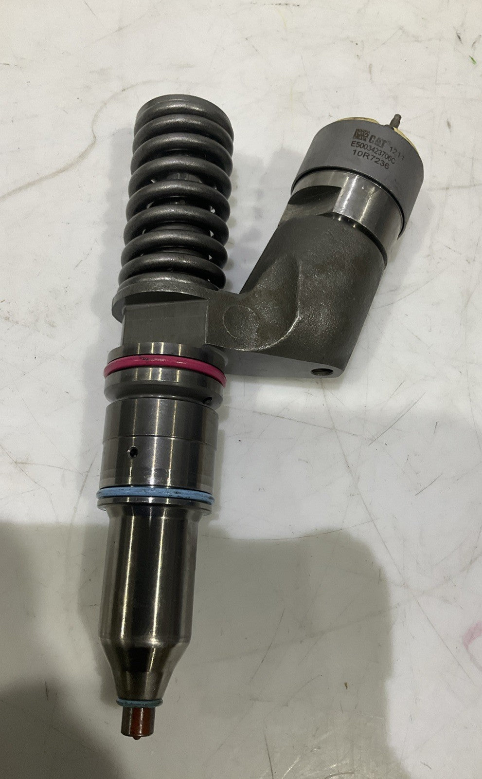 CAT- CATERPILLAR  10R-7236  REMAN FUEL   NOZZEL  INJECTOR   J5A7
