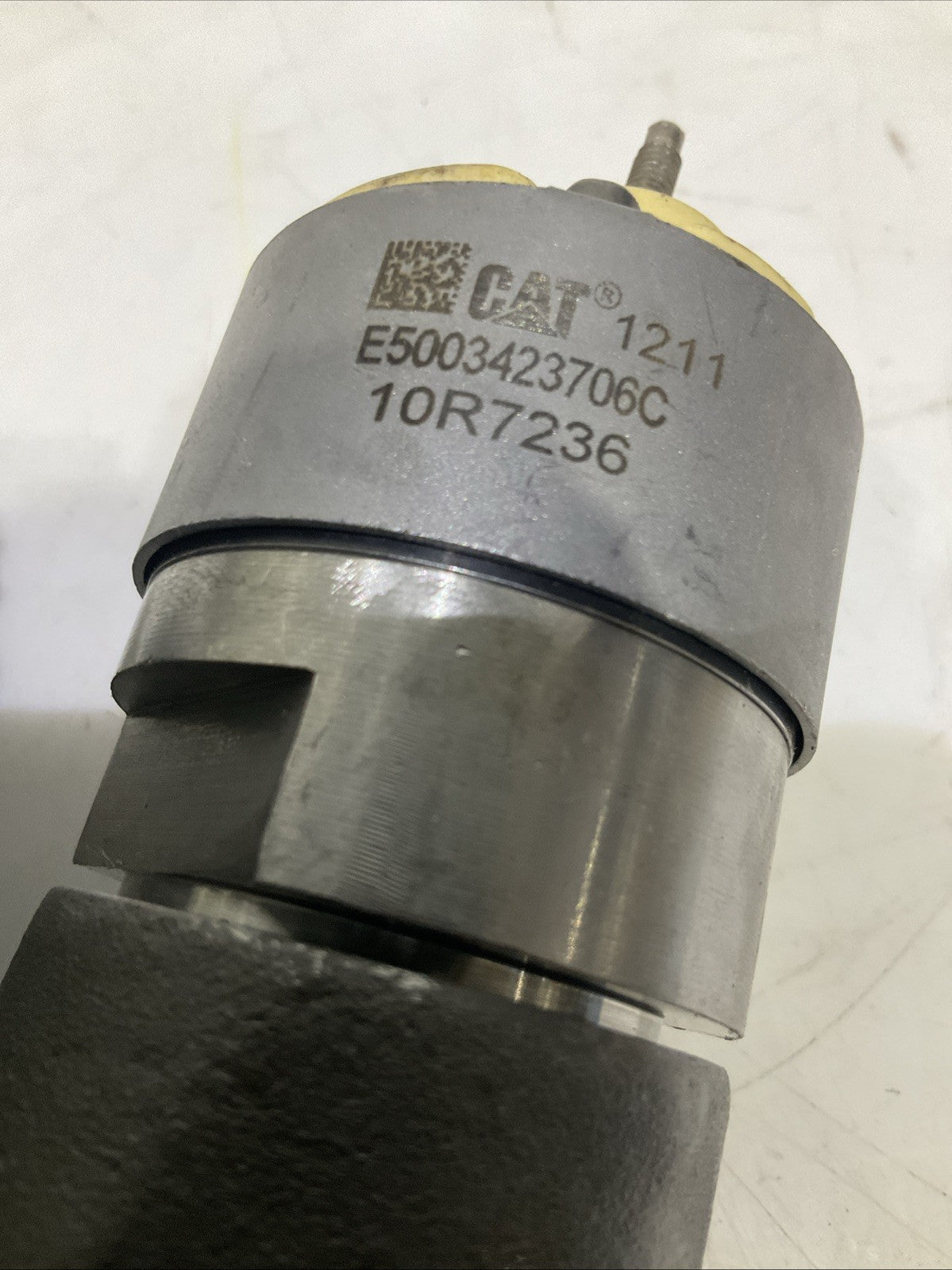 CAT- CATERPILLAR  10R-7236  REMAN FUEL   NOZZEL  INJECTOR   J5A7