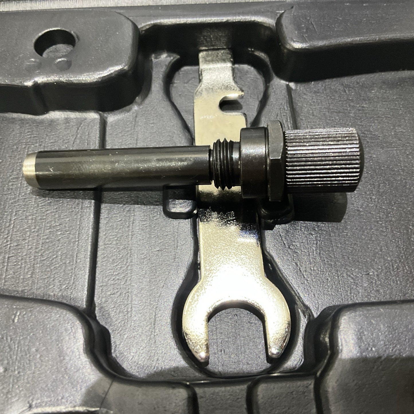 RIVET KING RK-20 RIVET GUN 3/16 IN MAX 1/4 IN NUT HAND 2 IN 1 COMB RIVET NUT T2M