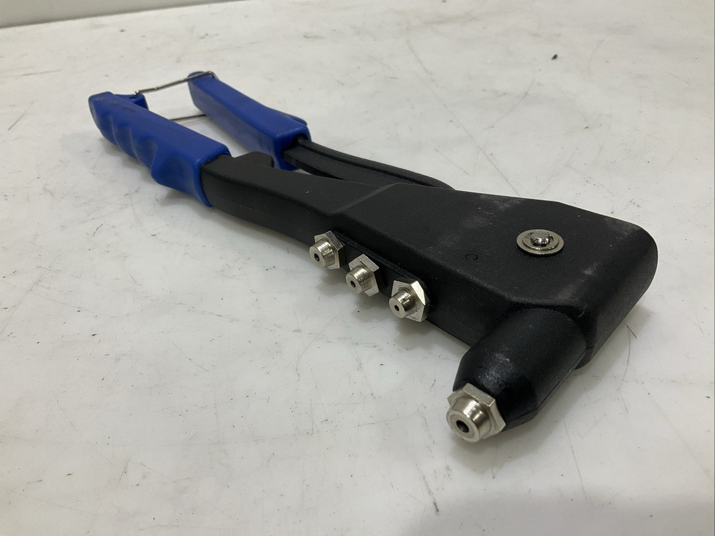 RIVET KING RK-20 RIVET GUN 3/16 IN MAX 1/4 IN NUT HAND 2 IN 1 COMB RIVET NUT T2M