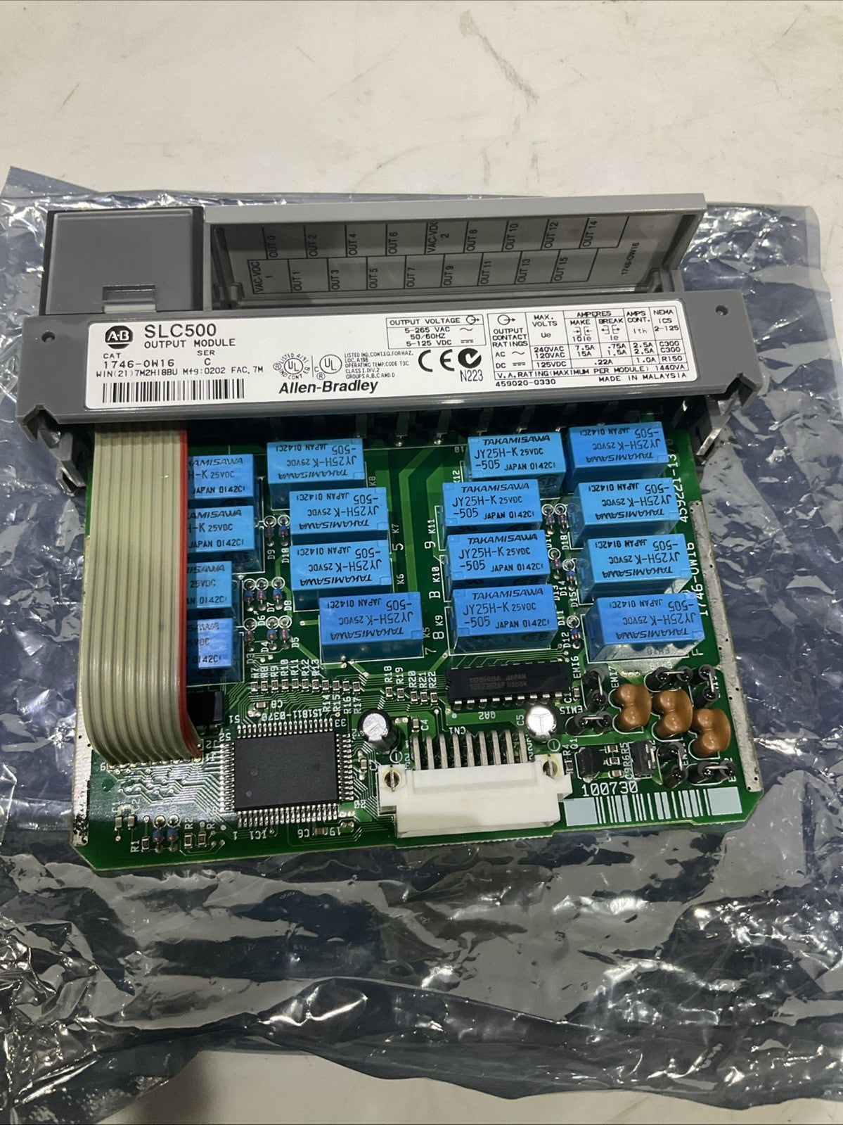 A-B -CAT   1746-OW16    SLC500  SER-C   I/0  OUTPUT MODULE  B9S
