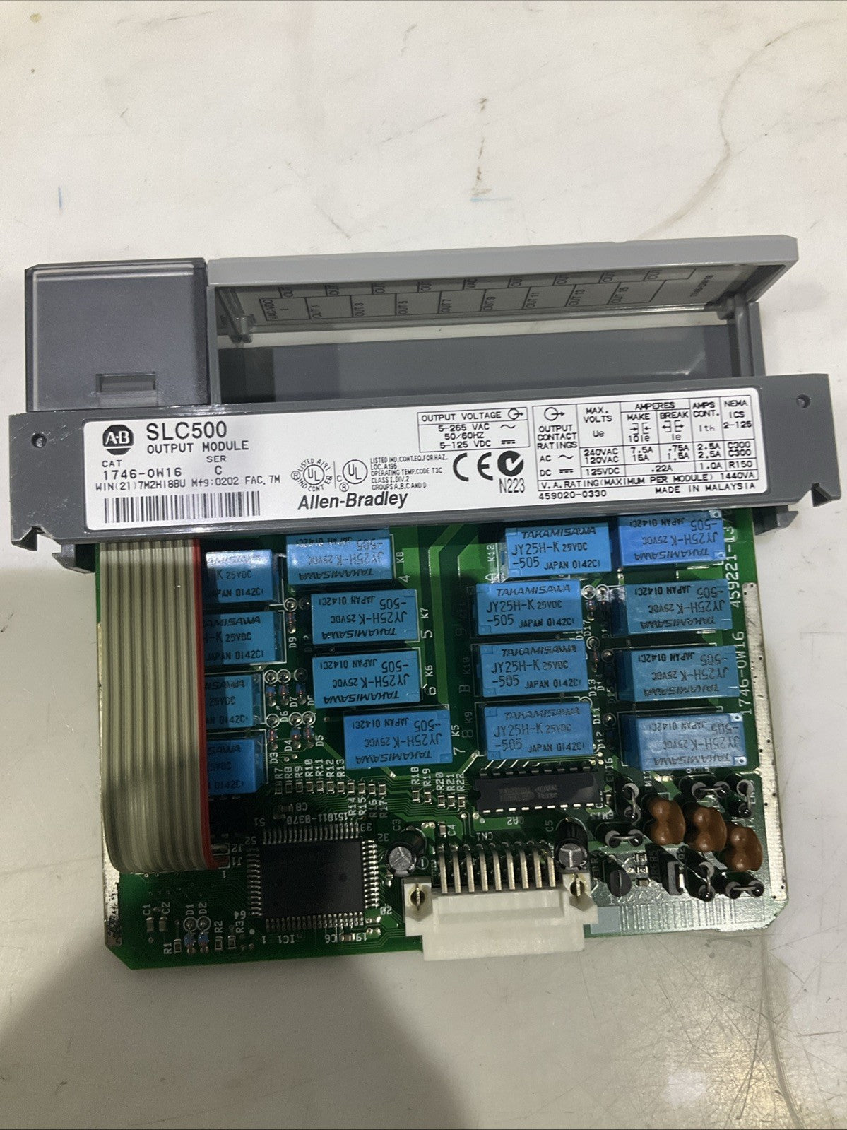 A-B -CAT   1746-OW16    SLC500  SER-C   I/0  OUTPUT MODULE  B9S
