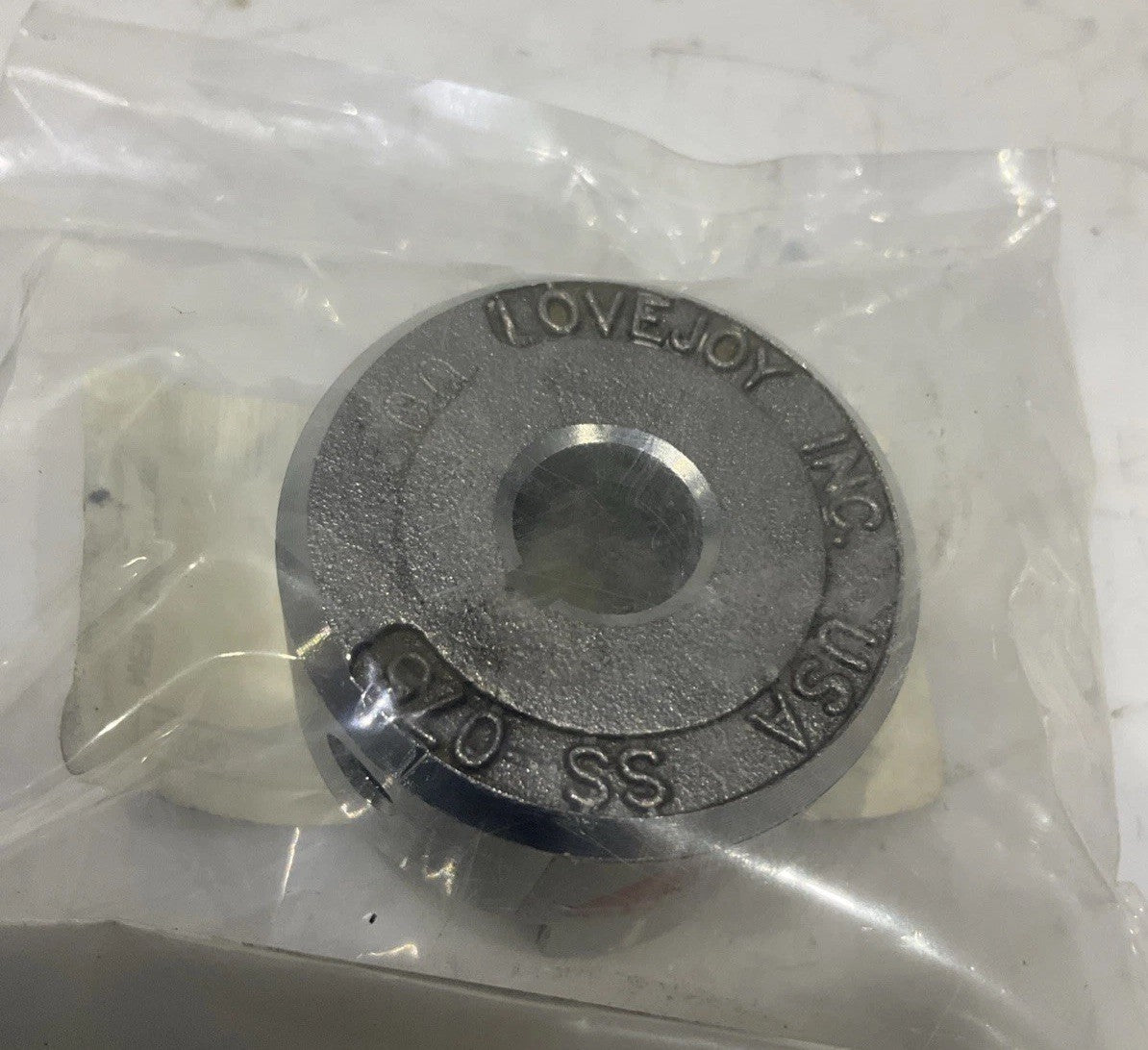LOVEJOY   INC   SS-075  JAW COUPLING  HUB  1/2 IN   8X1-16KW  LOT OF 3