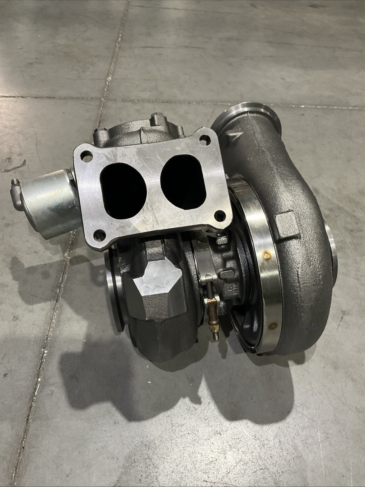 CAT-CATERPILLAR   450-3343   0.66  COMPRESSOR  HOUSING  AR TURBOCHARGER  J5A7