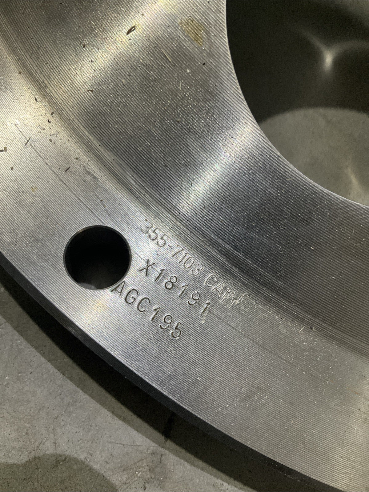 CAT- CATERPILLAR   355-7104  ADAPTER  ASSEMBLY  J5A7