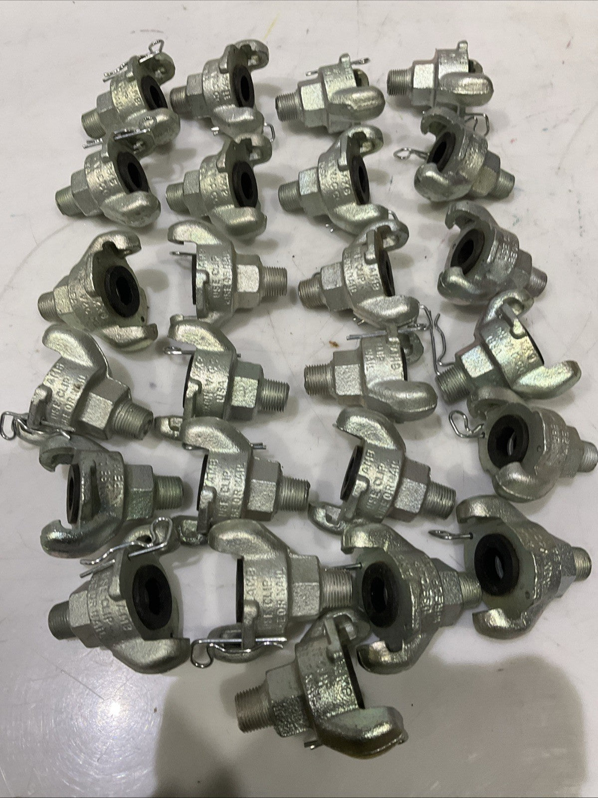 DIXON   AMB  AIR KING  RIGHT  CONNECTION  LOT  OF   25