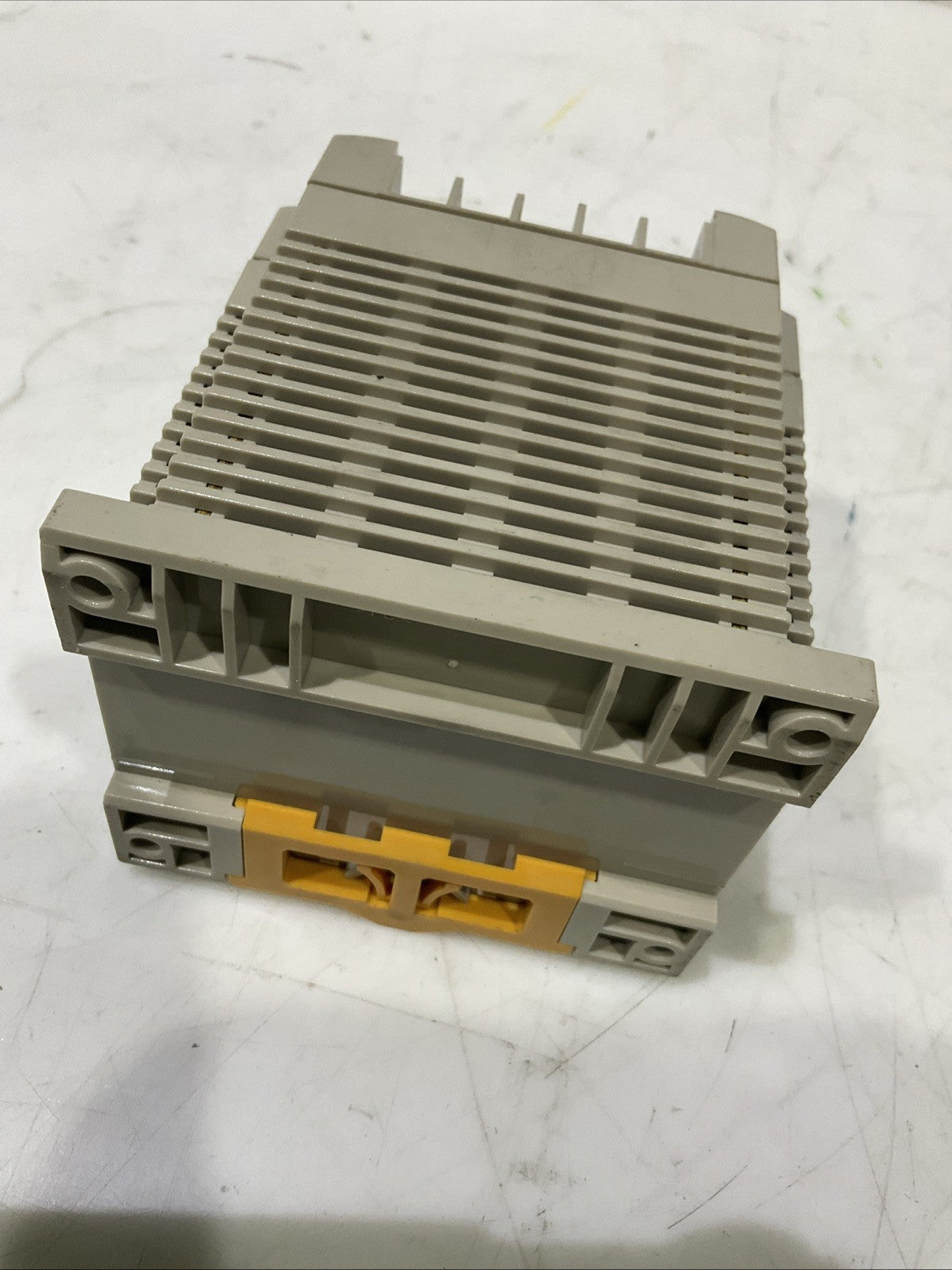 OMRON S82K-05024  POWER  SUPPLY  50/60HZ