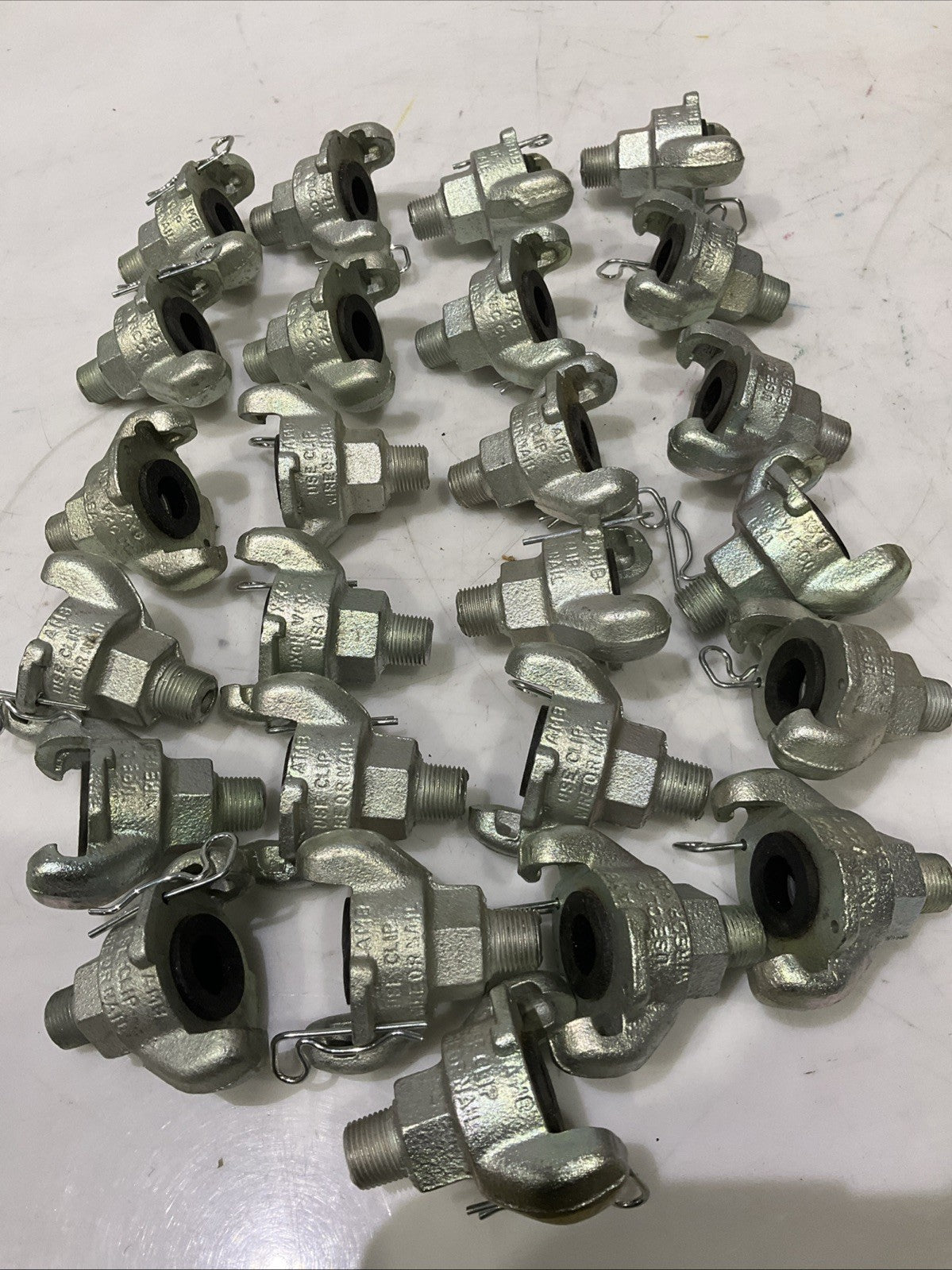 DIXON   AMB  AIR KING  RIGHT  CONNECTION  LOT  OF   25