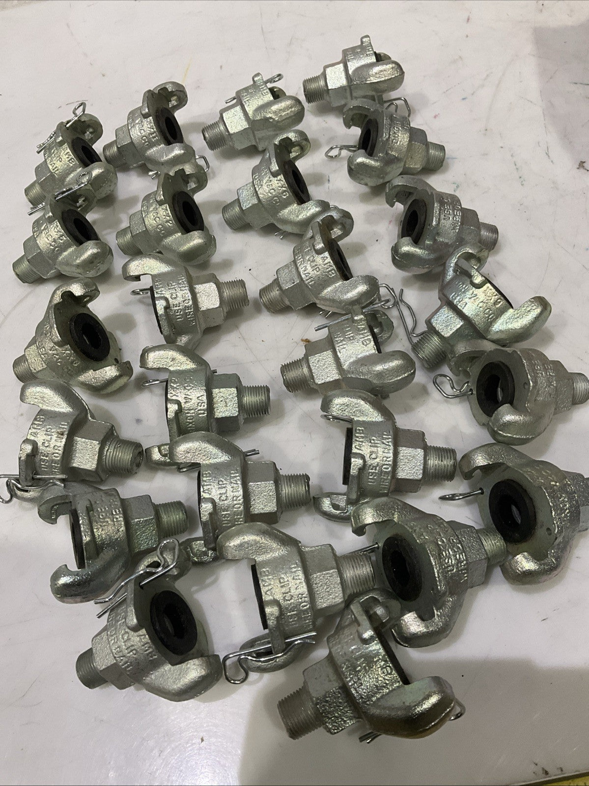 DIXON   AMB  AIR KING  RIGHT  CONNECTION  LOT  OF   25
