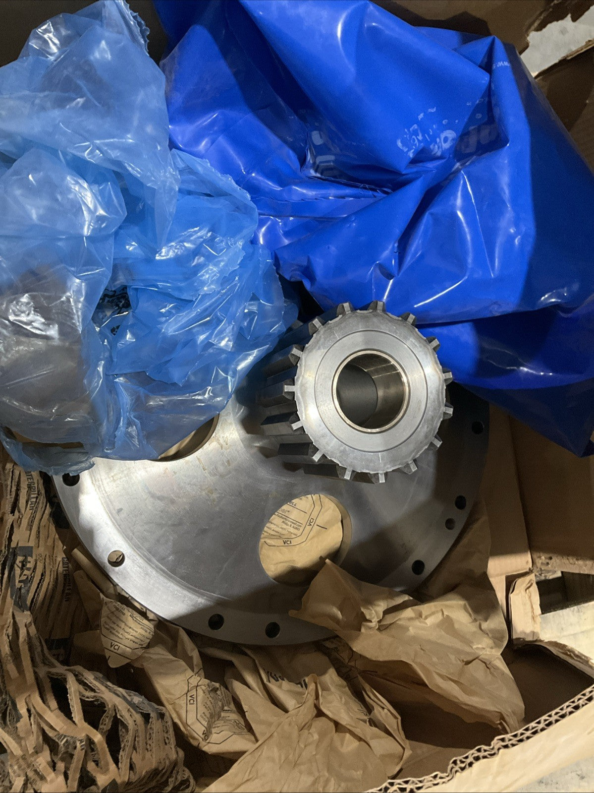 CAT- CATERPILLAR   355-7104  ADAPTER  ASSEMBLY  J5A7
