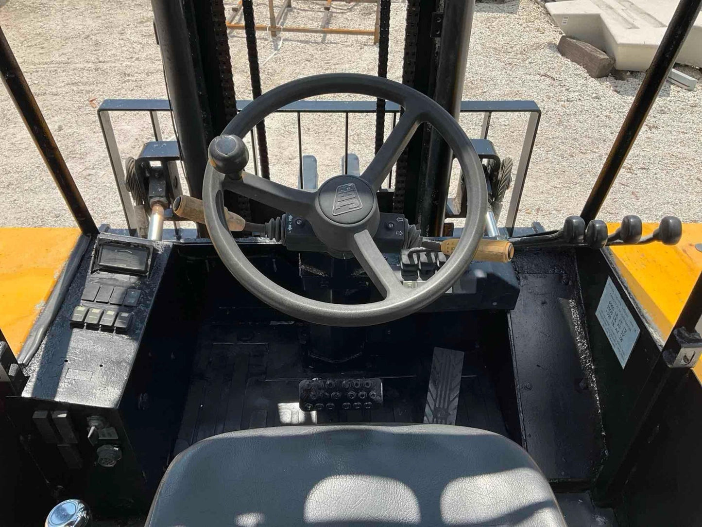 2018' JCB 930, 6,000# Rough Terrain Forklift, Diesel, 3 Stage Mast