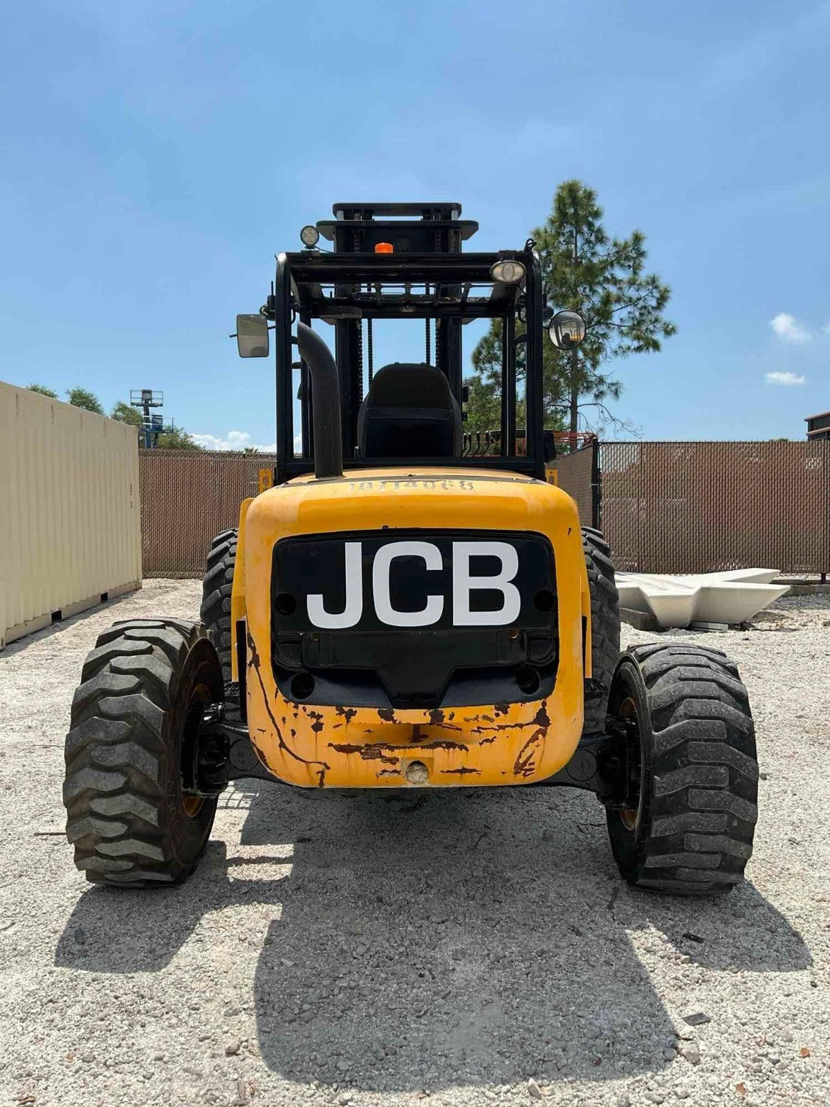 2018' JCB 930, 6,000# Rough Terrain Forklift, Diesel, 3 Stage Mast