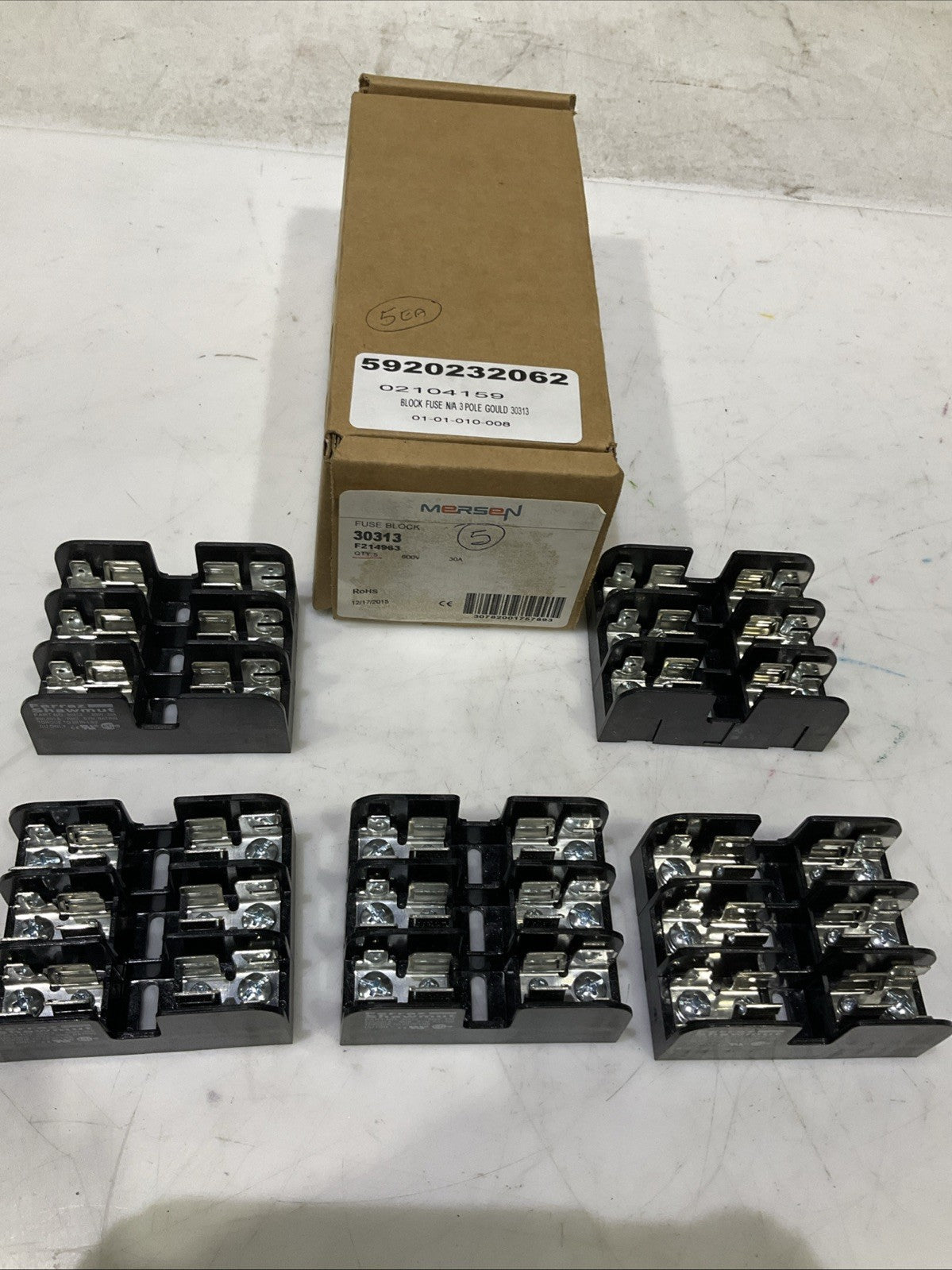 MERSEN FERRAZ SHAWMUT 30313 FUSE BLOCK 600V 30A LOT OF 5  373