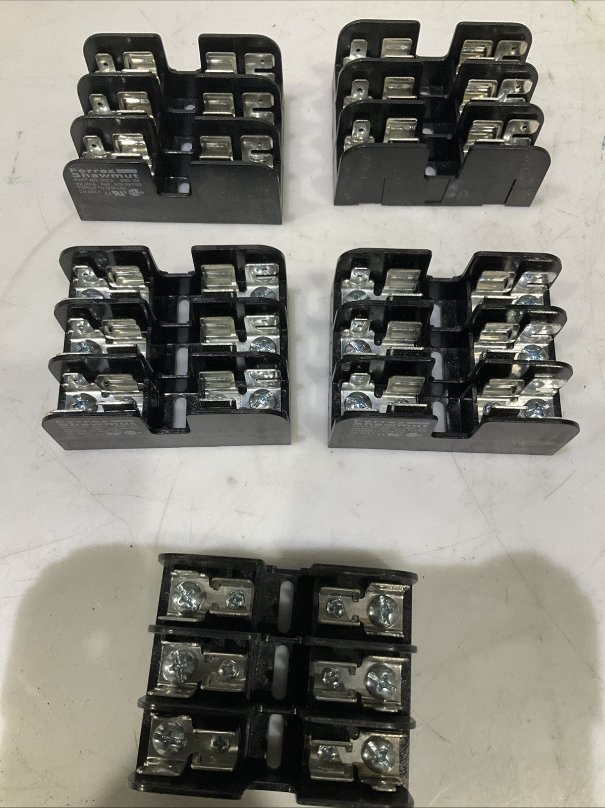 MERSEN FERRAZ SHAWMUT 30313 FUSE BLOCK 600V 30A LOT OF 5  373