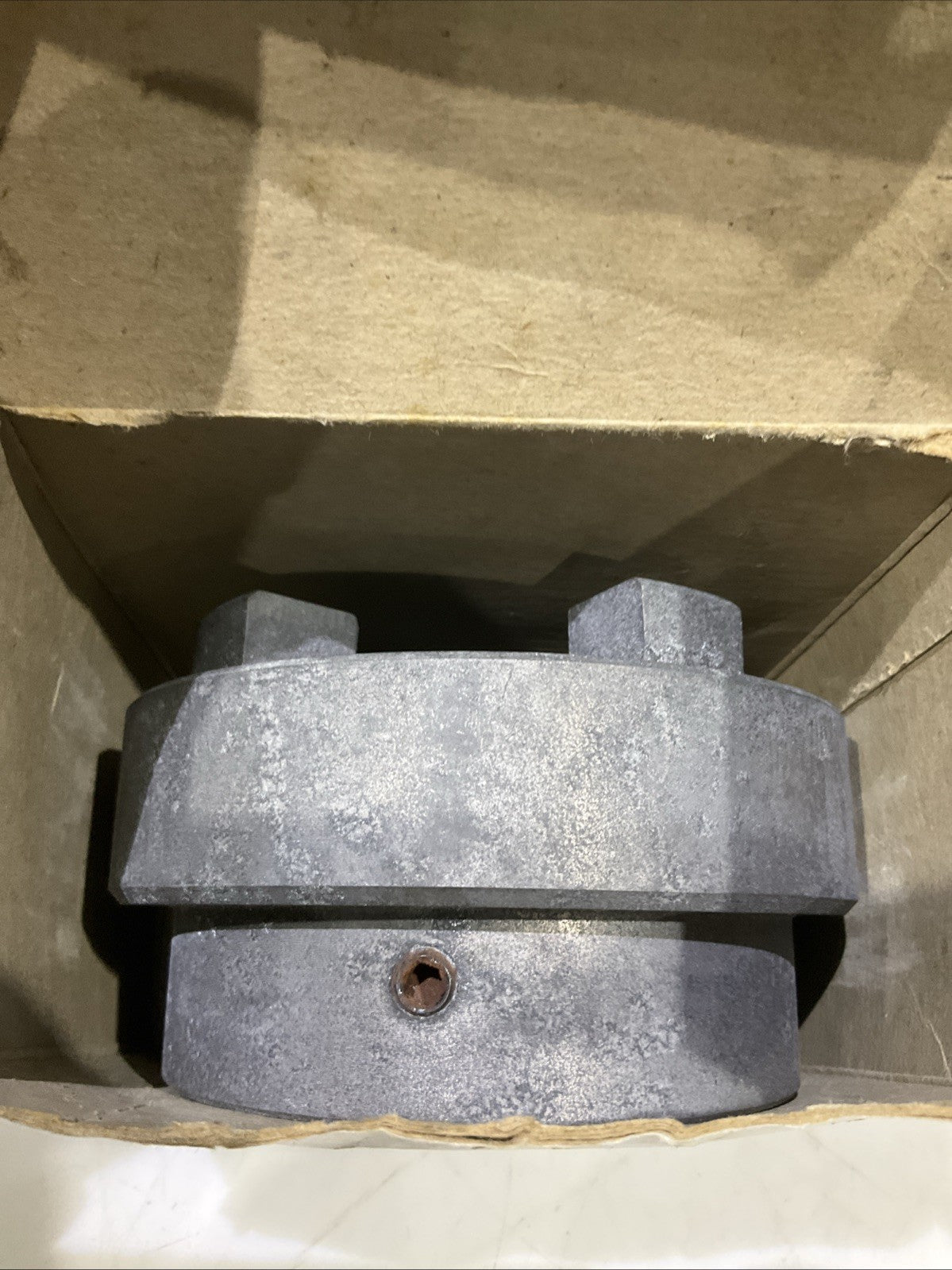 MAGNALOY COUPLING CO. M50010008 JAW COUPLING HUB MODEL 500 1 X 1/4 RM6