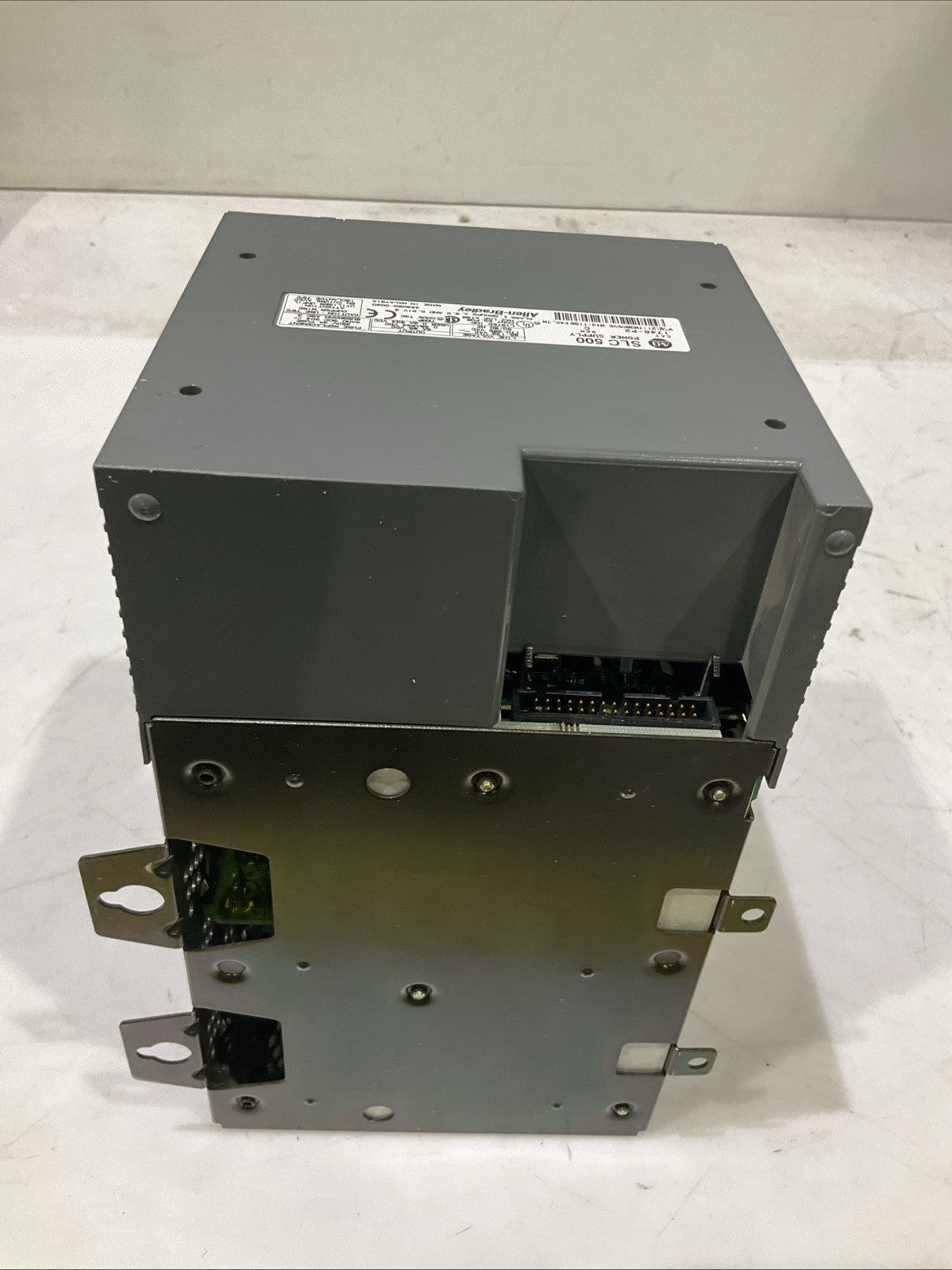 ALLEN-BRADLEY 1746-P2 SLC-500 SLC-5/03 POWER  SUPPLY  SERIES-C  B9S