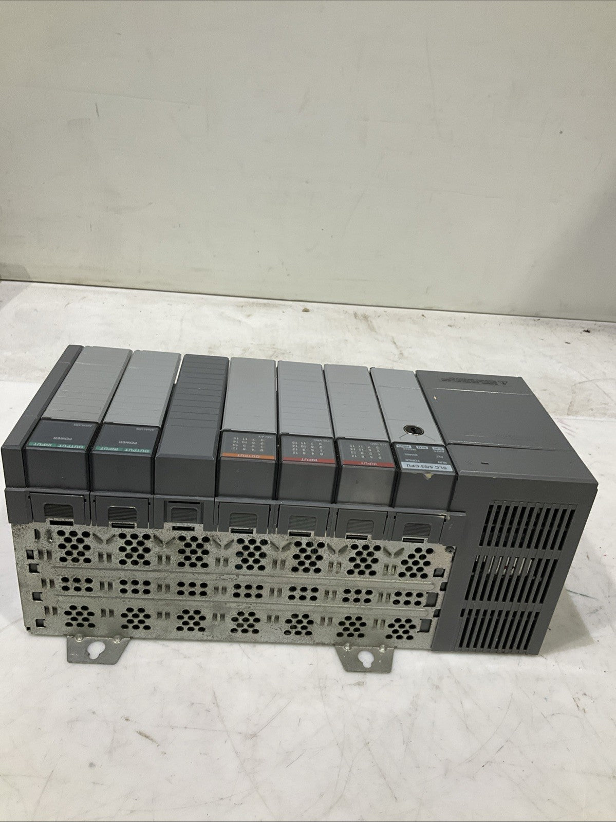 ALLEN-BRADLEY  1746-A7  SLC7 SLOTS CHASSIS  SLC5/03 CPU  IN /OUTPUT MODEDULE B9S
