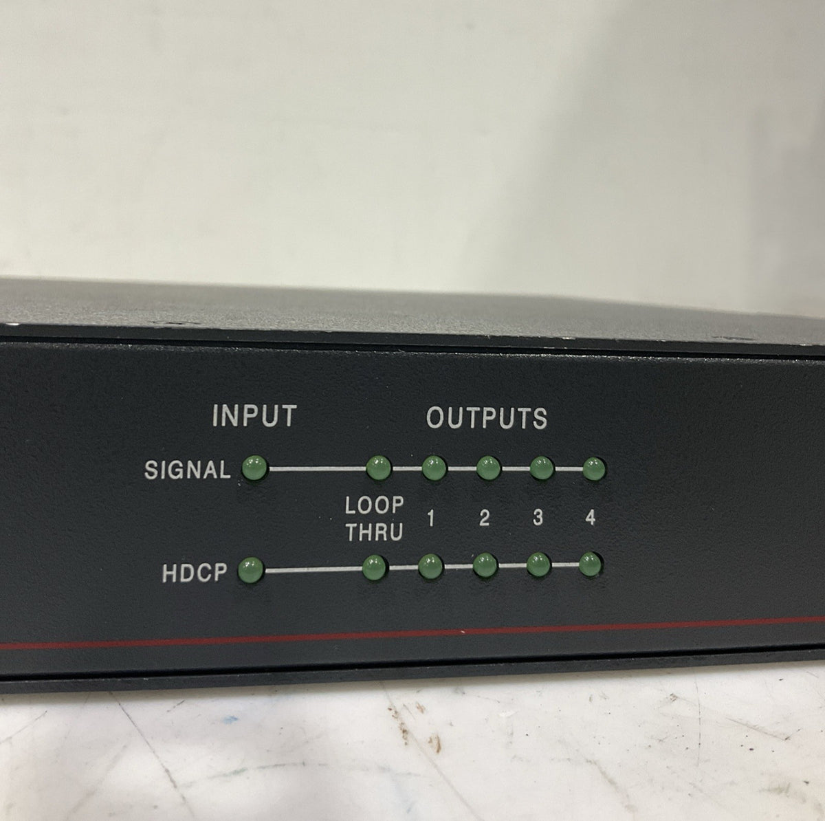 EXTRON  DTP HD DA4  DISTRIBUTION  AMPLIFIER  B9S
