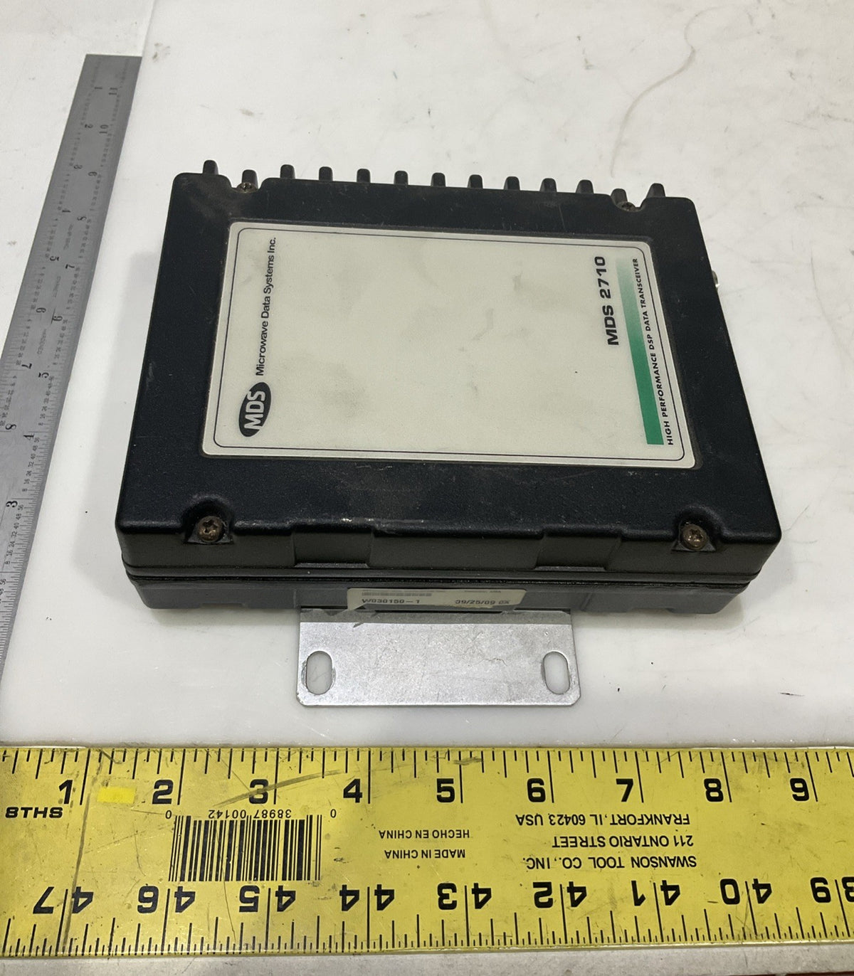 MDS  MDS 2710  MACROWAVE  TRANSCEIVER RADIO  DATA  SYSTEMS  B9S